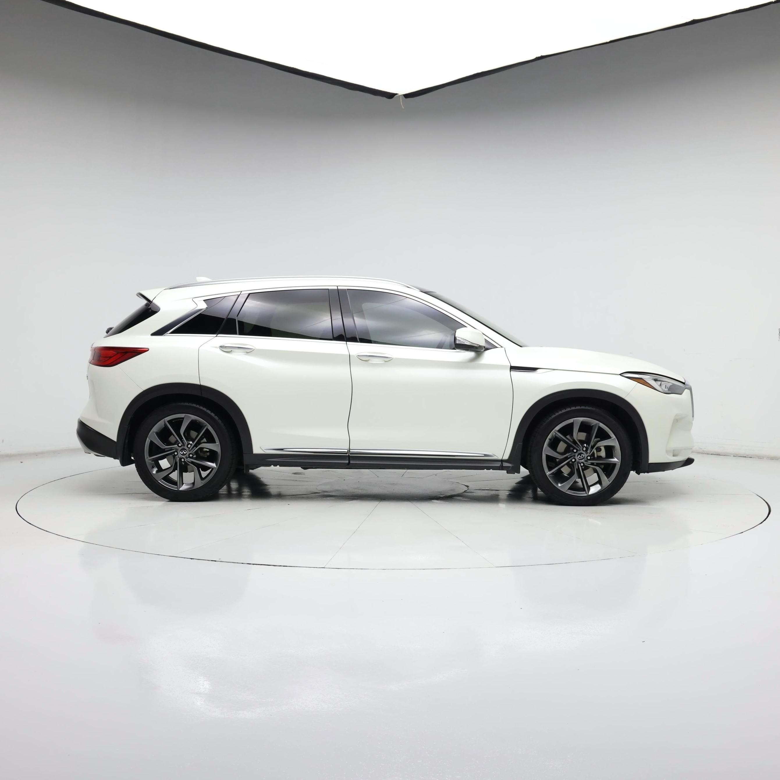 Thumbnail: 2019 INFINITI QX50 - 7