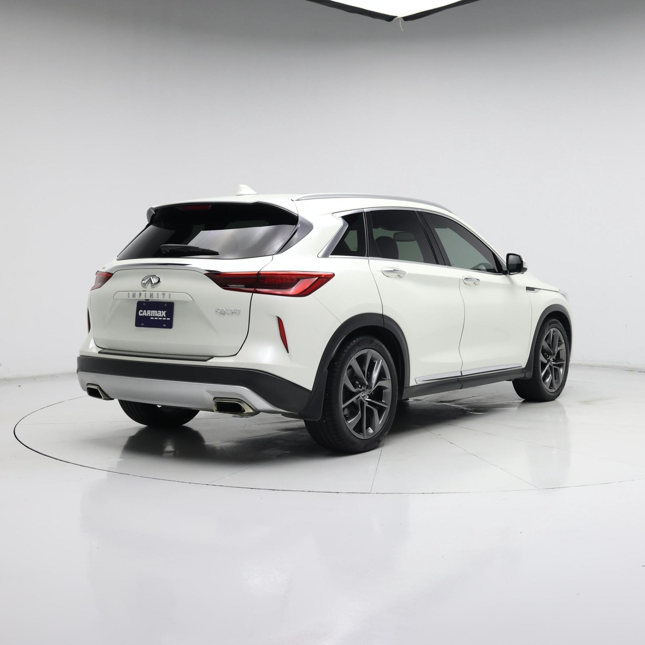 Thumbnail: 2019 INFINITI QX50 - 8
