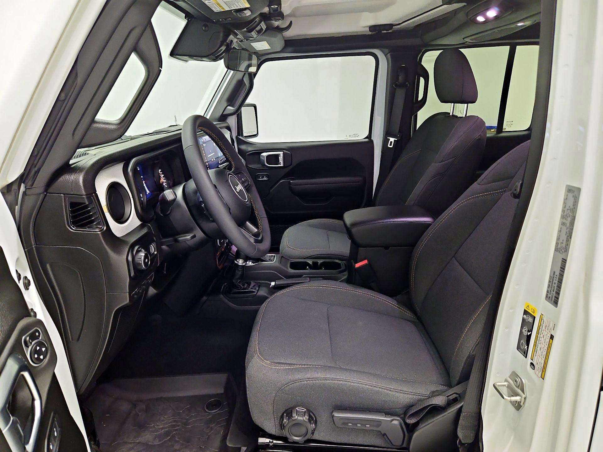 Thumbnail: 2024 Jeep Wrangler - 11