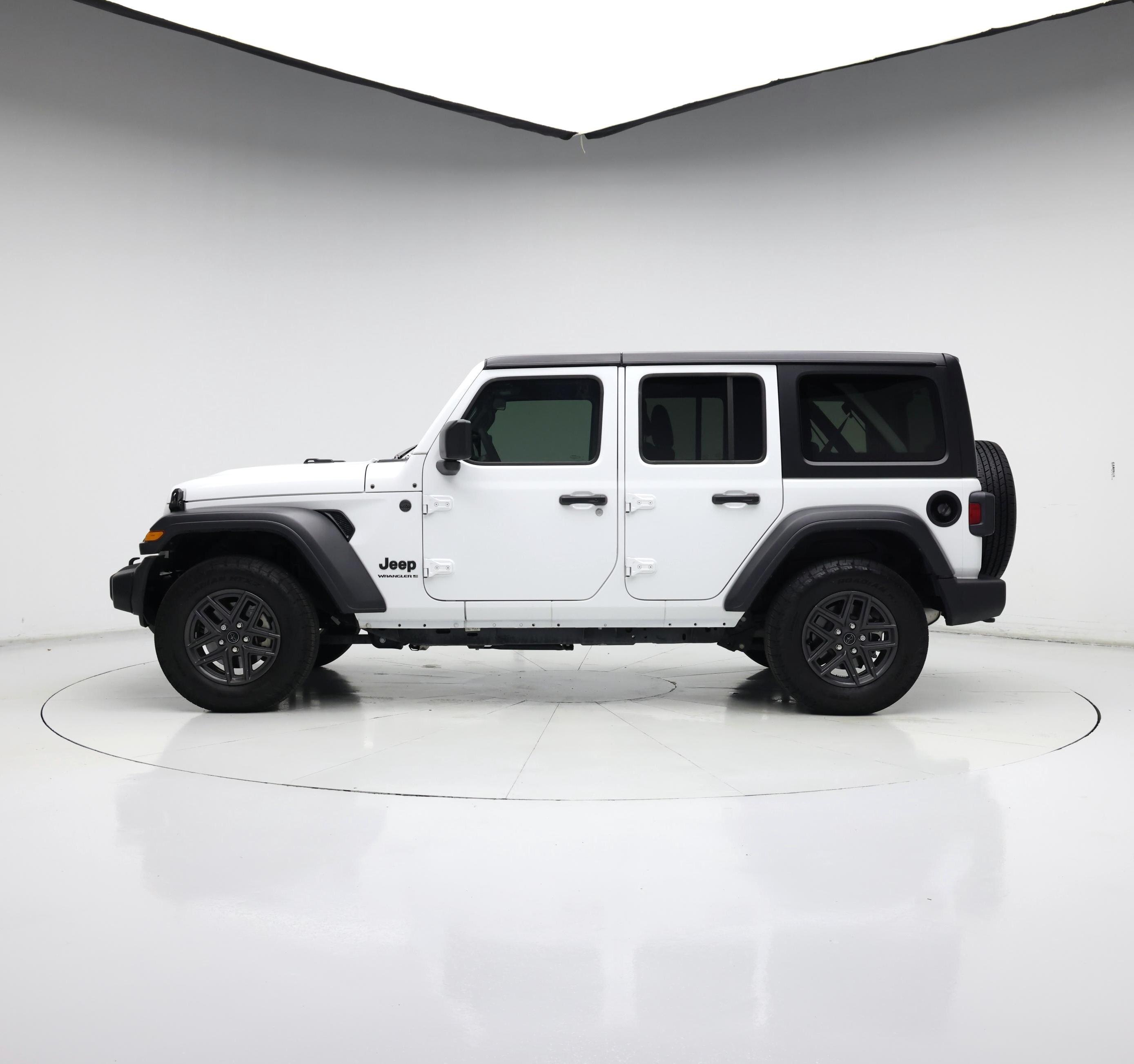 Thumbnail: 2024 Jeep Wrangler - 3