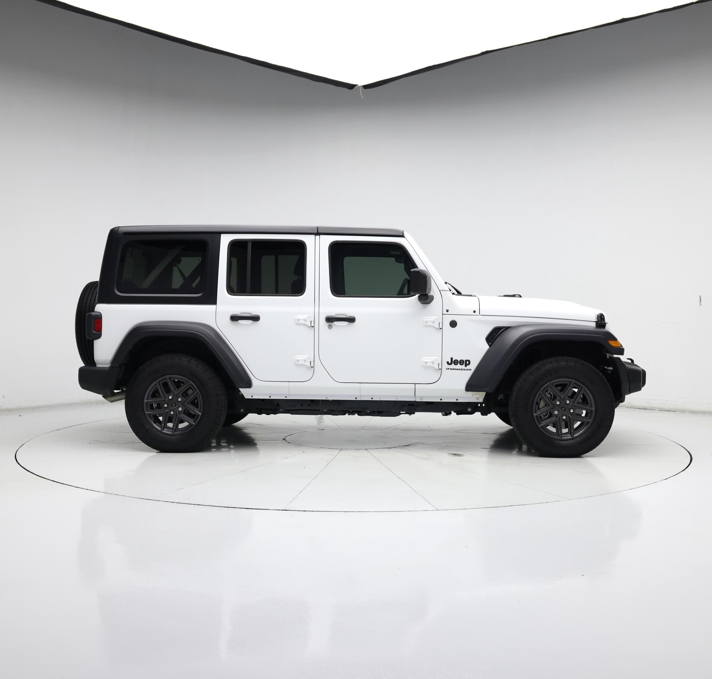 Thumbnail: 2024 Jeep Wrangler - 7