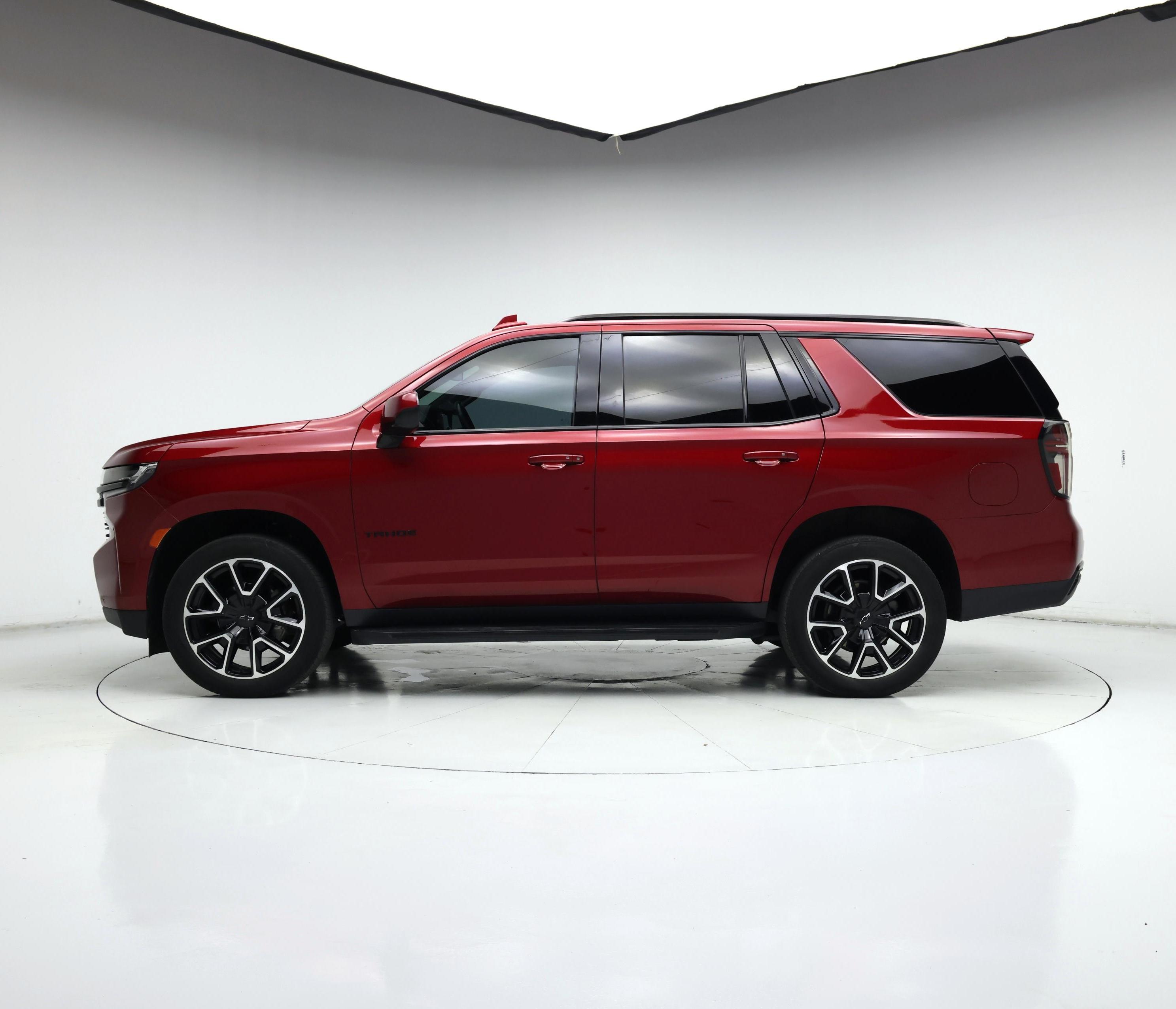 Thumbnail: 2023 Chevrolet Tahoe - 3