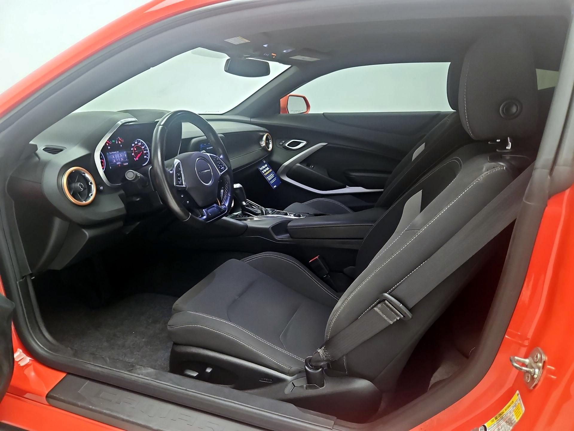 Thumbnail: 2019 Chevrolet Camaro - 11