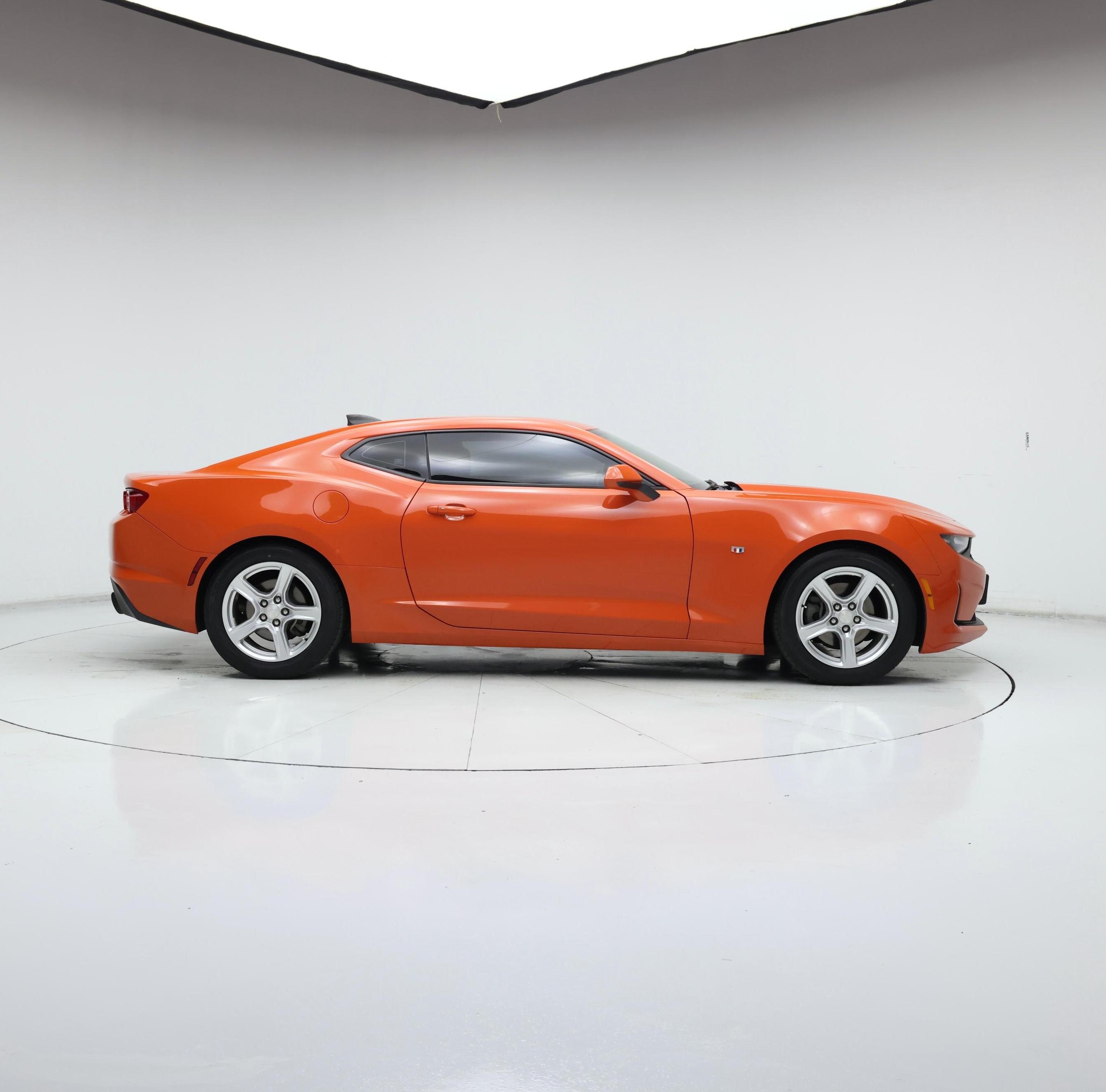 Thumbnail: 2019 Chevrolet Camaro - 7