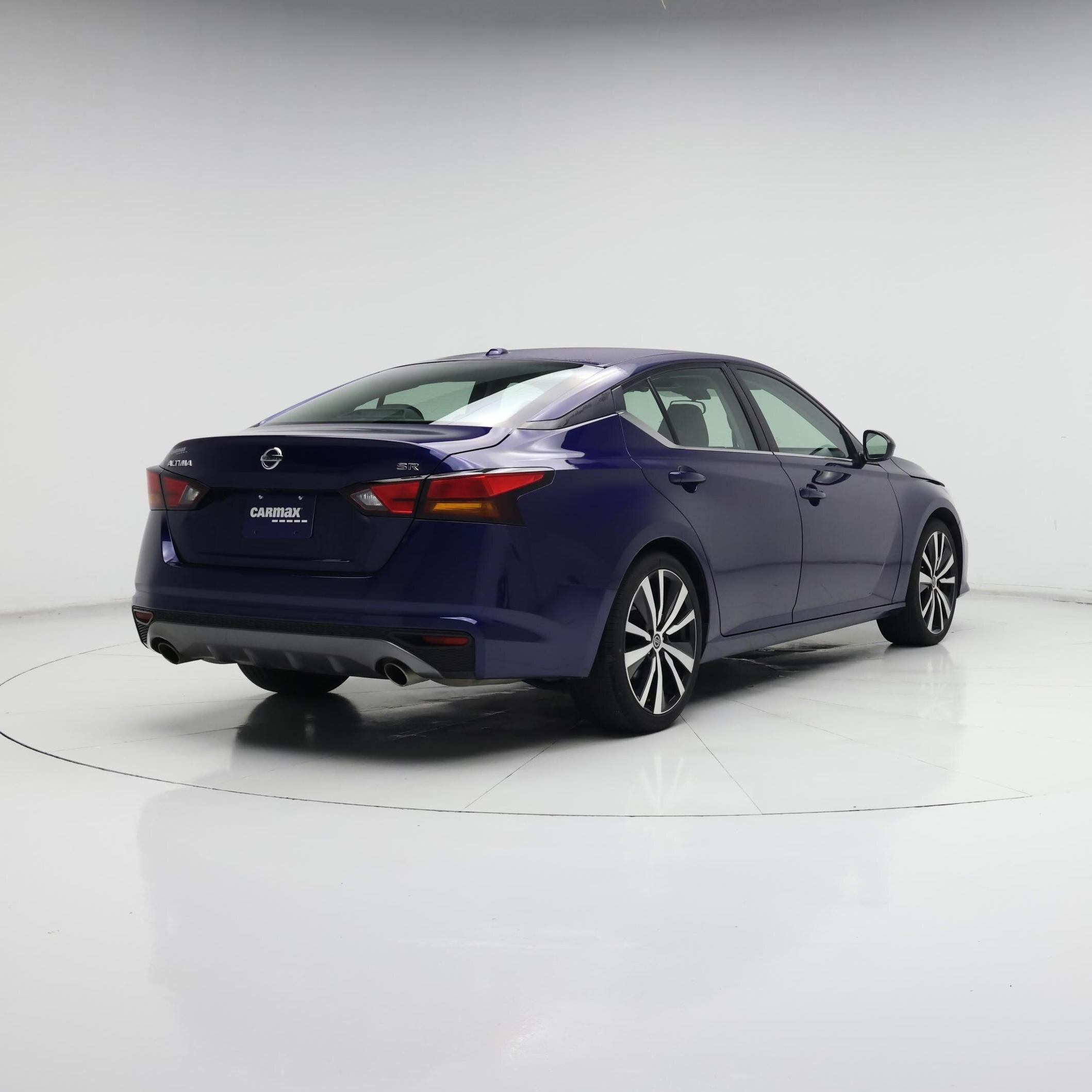 Thumbnail: 2020 Nissan Altima - 8