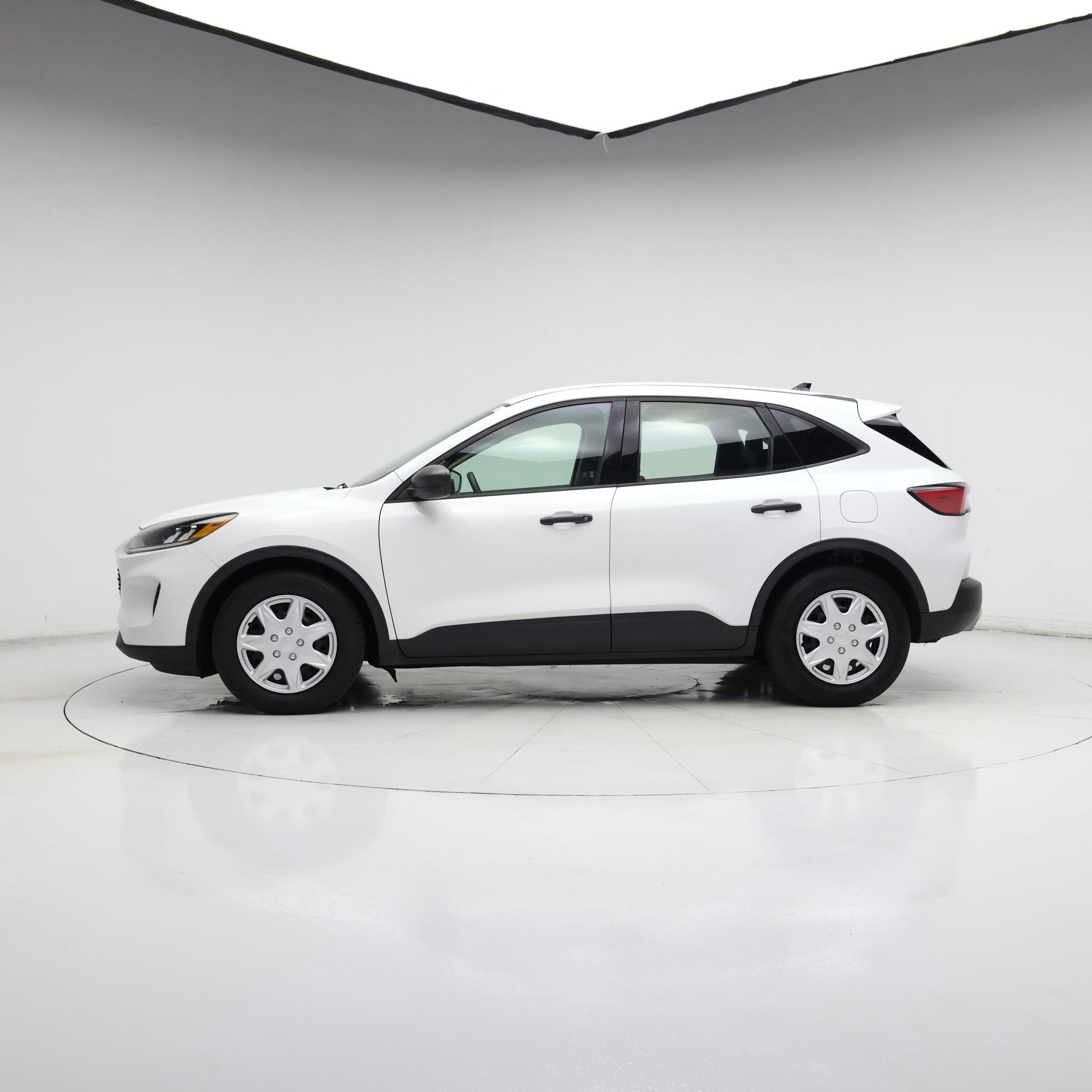 Thumbnail: 2020 Ford Escape - 3