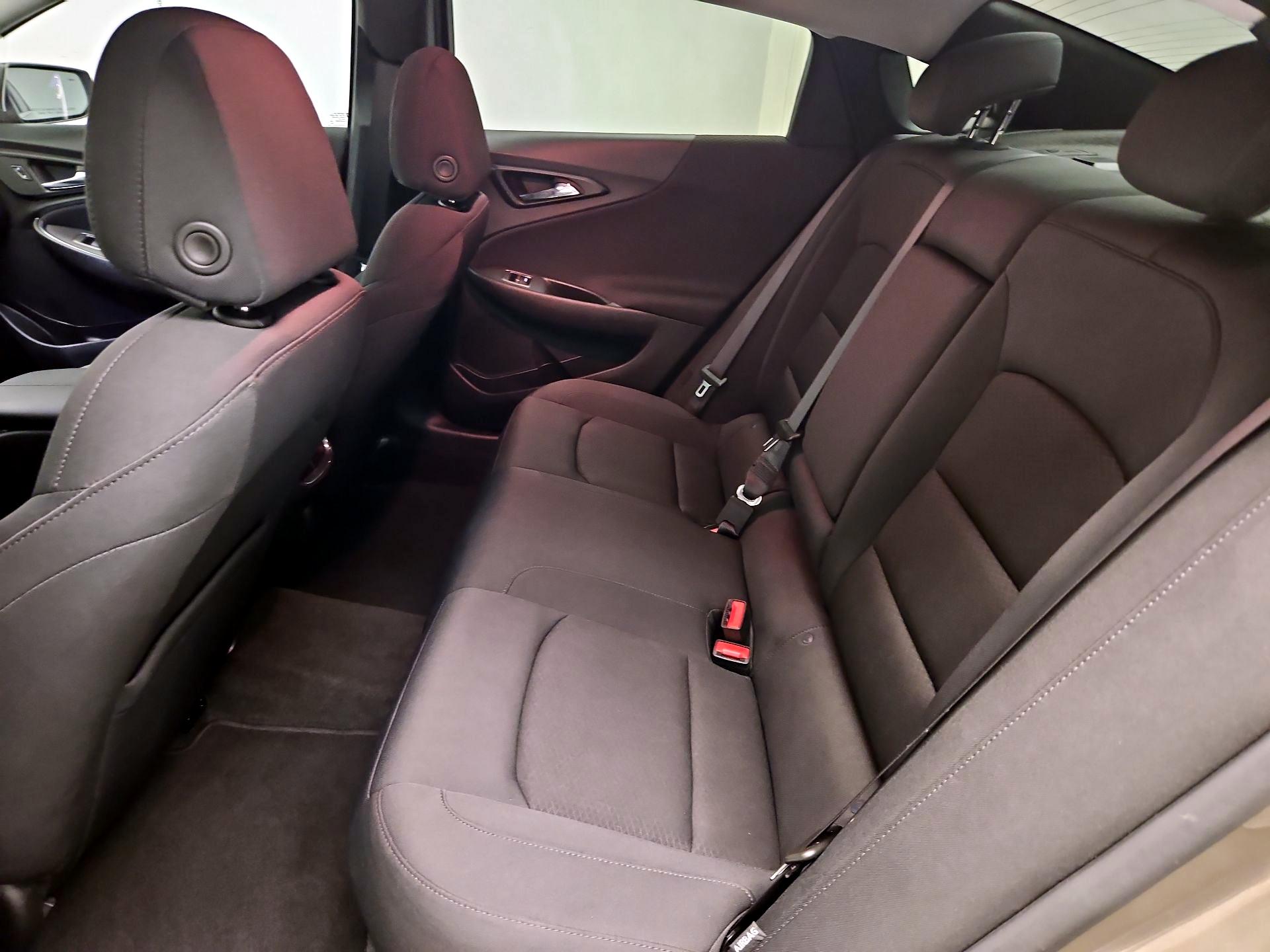Thumbnail: 2020 Chevrolet Malibu - 19