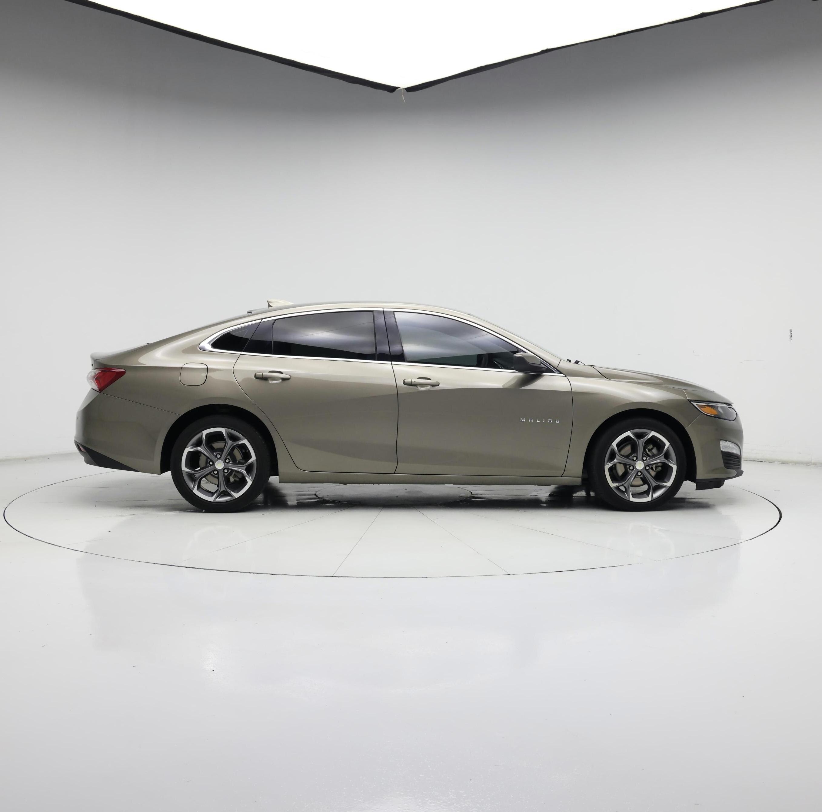 Thumbnail: 2020 Chevrolet Malibu - 7