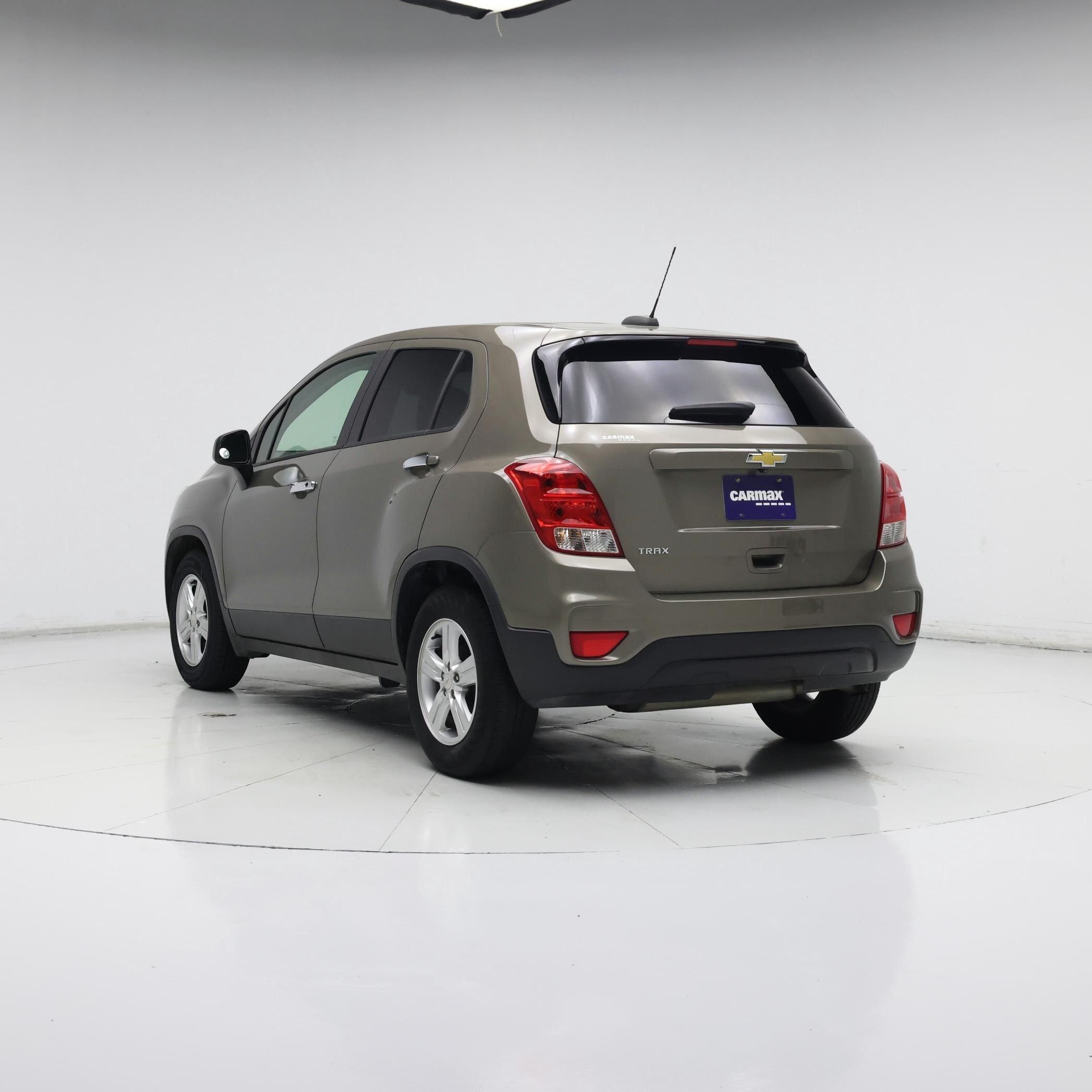 Thumbnail: 2020 Chevrolet Trax - 2