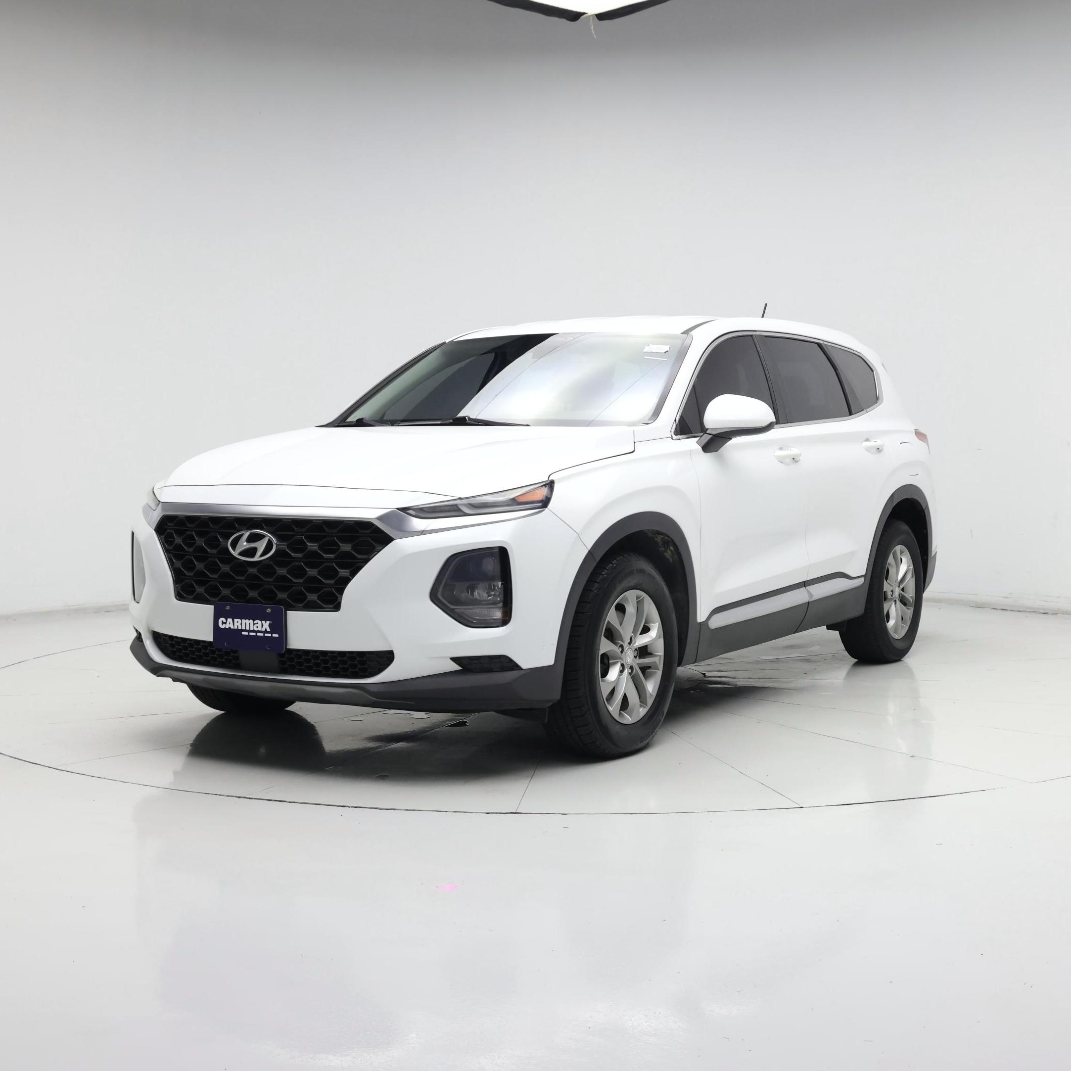 Thumbnail: 2019 Hyundai Santa Fe - 4