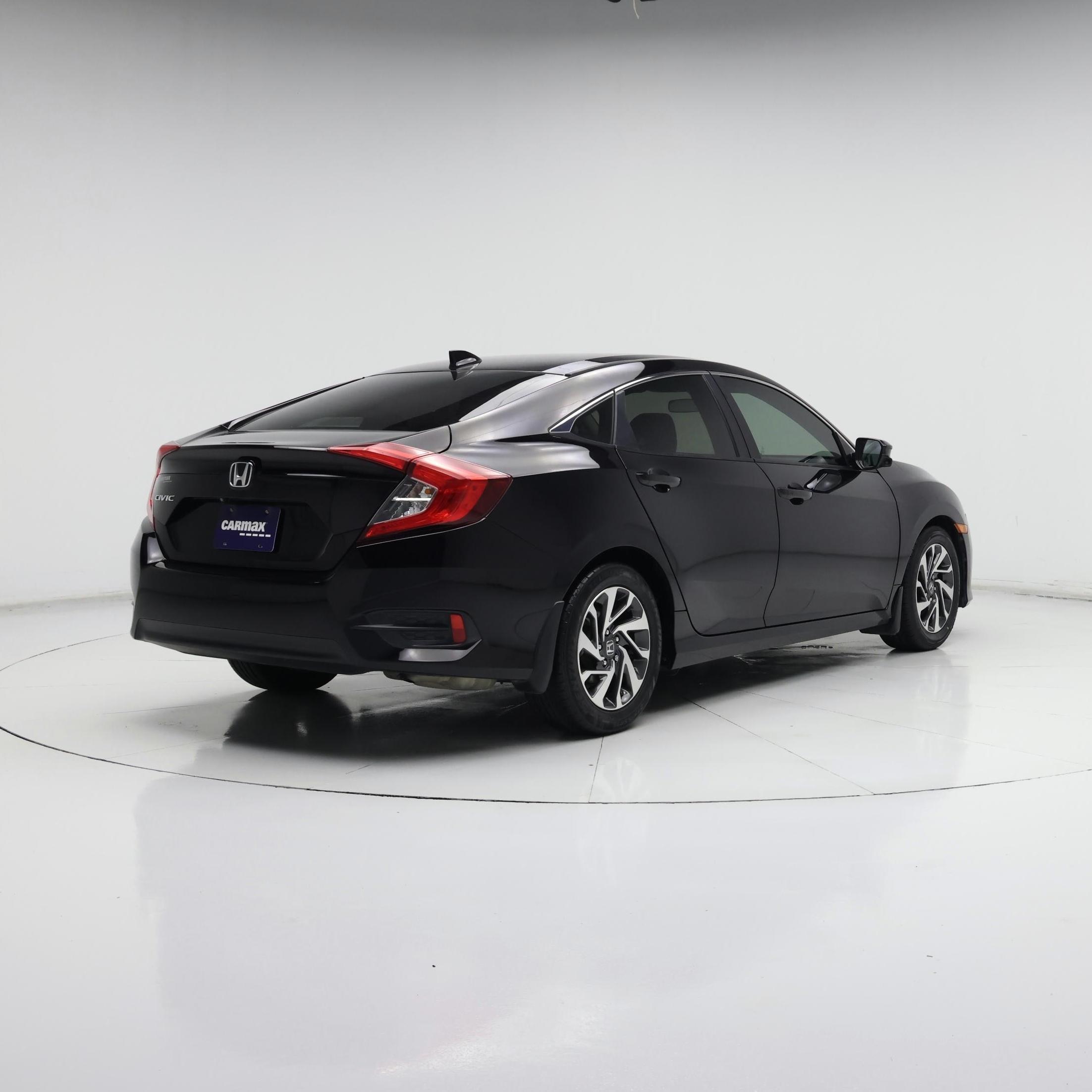 Thumbnail: 2017 Honda Civic - 8