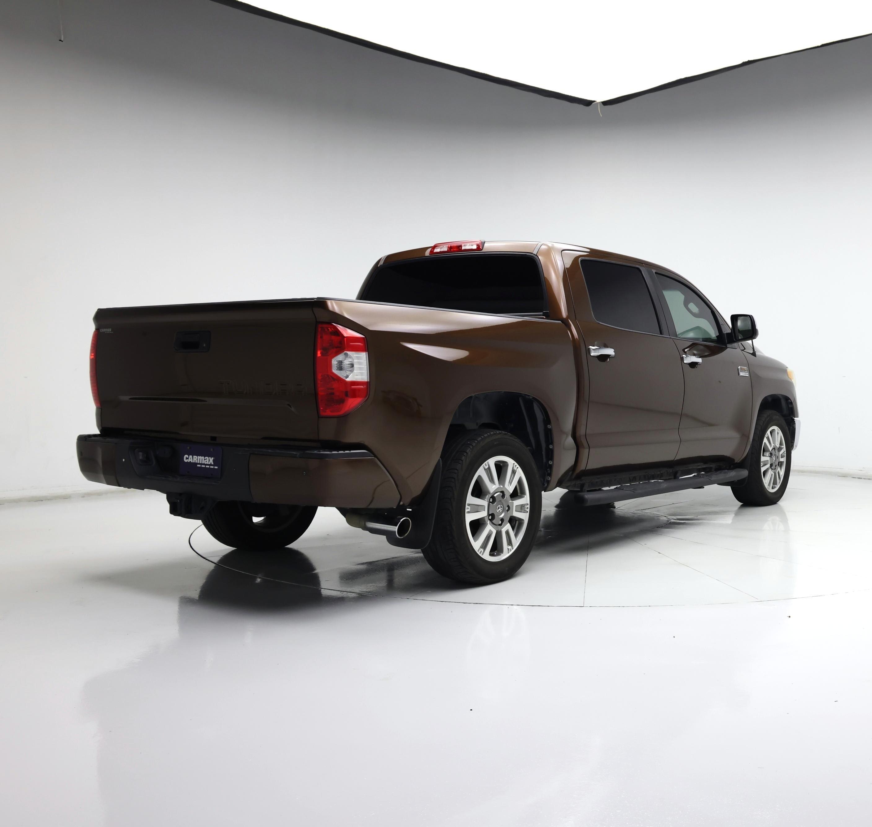 Thumbnail: 2016 Toyota Tundra - 8