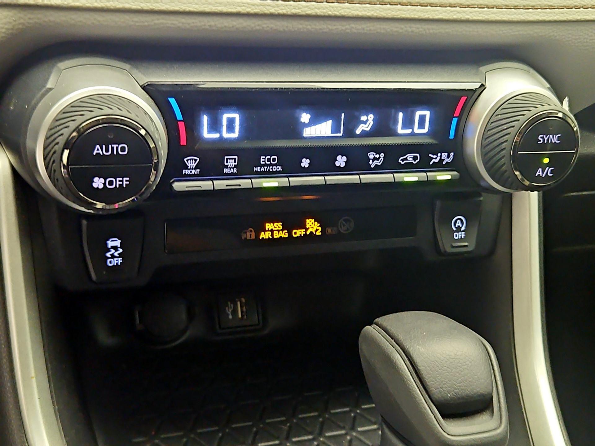 Thumbnail: 2023 Toyota RAV4 - 16