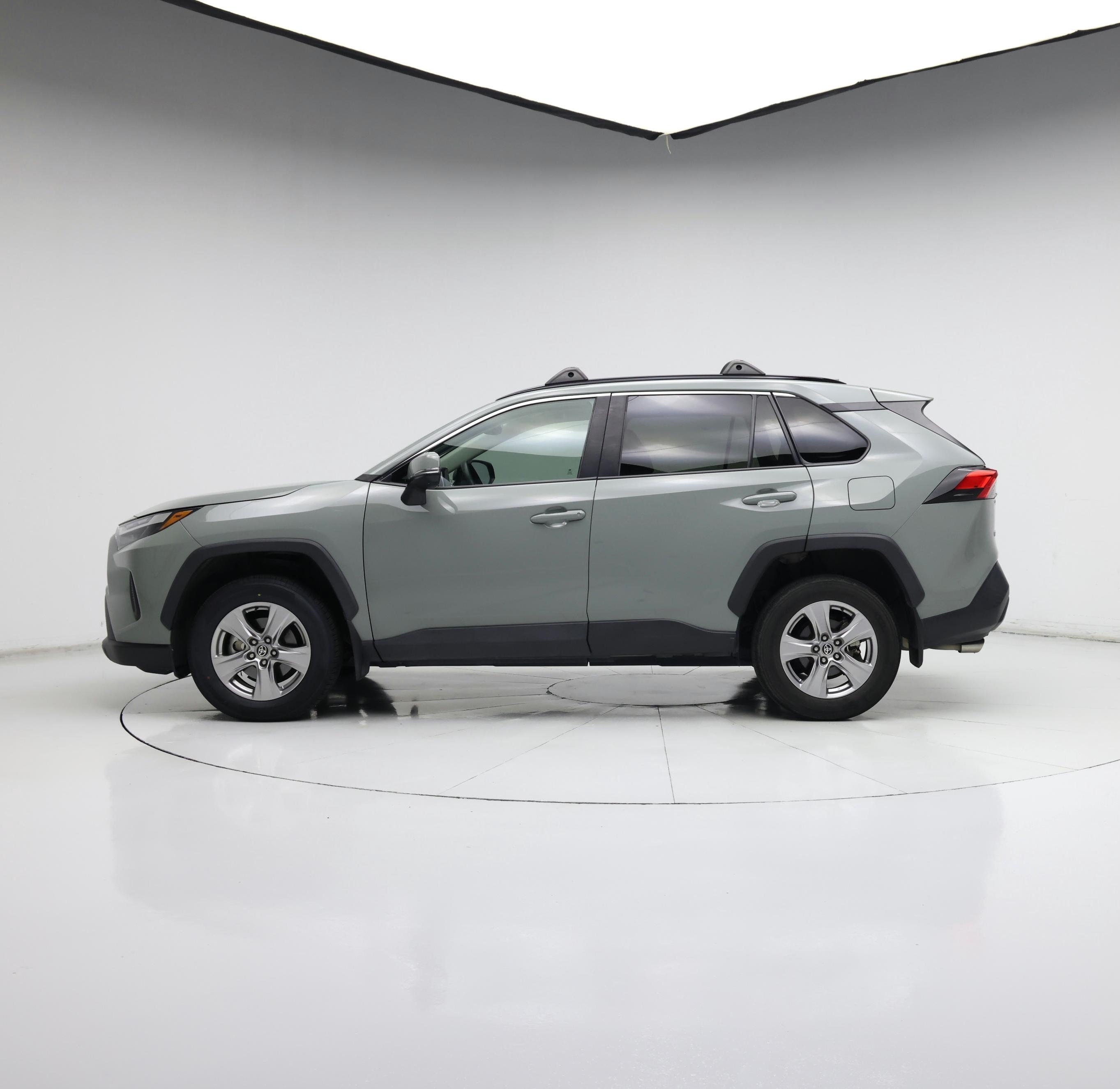 Thumbnail: 2023 Toyota RAV4 - 3