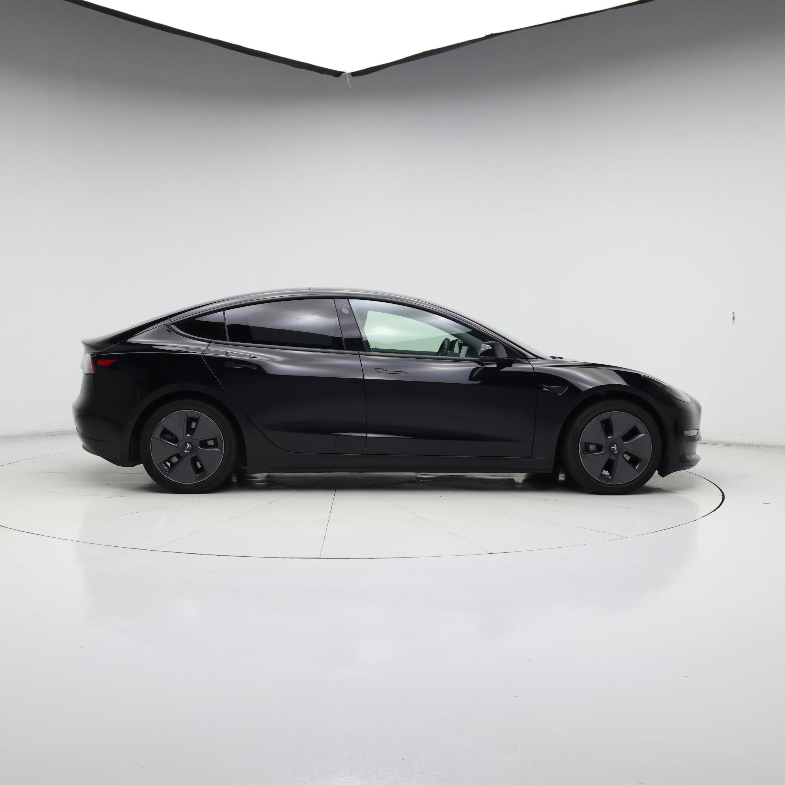 Thumbnail: 2021 Tesla Model 3 - 7