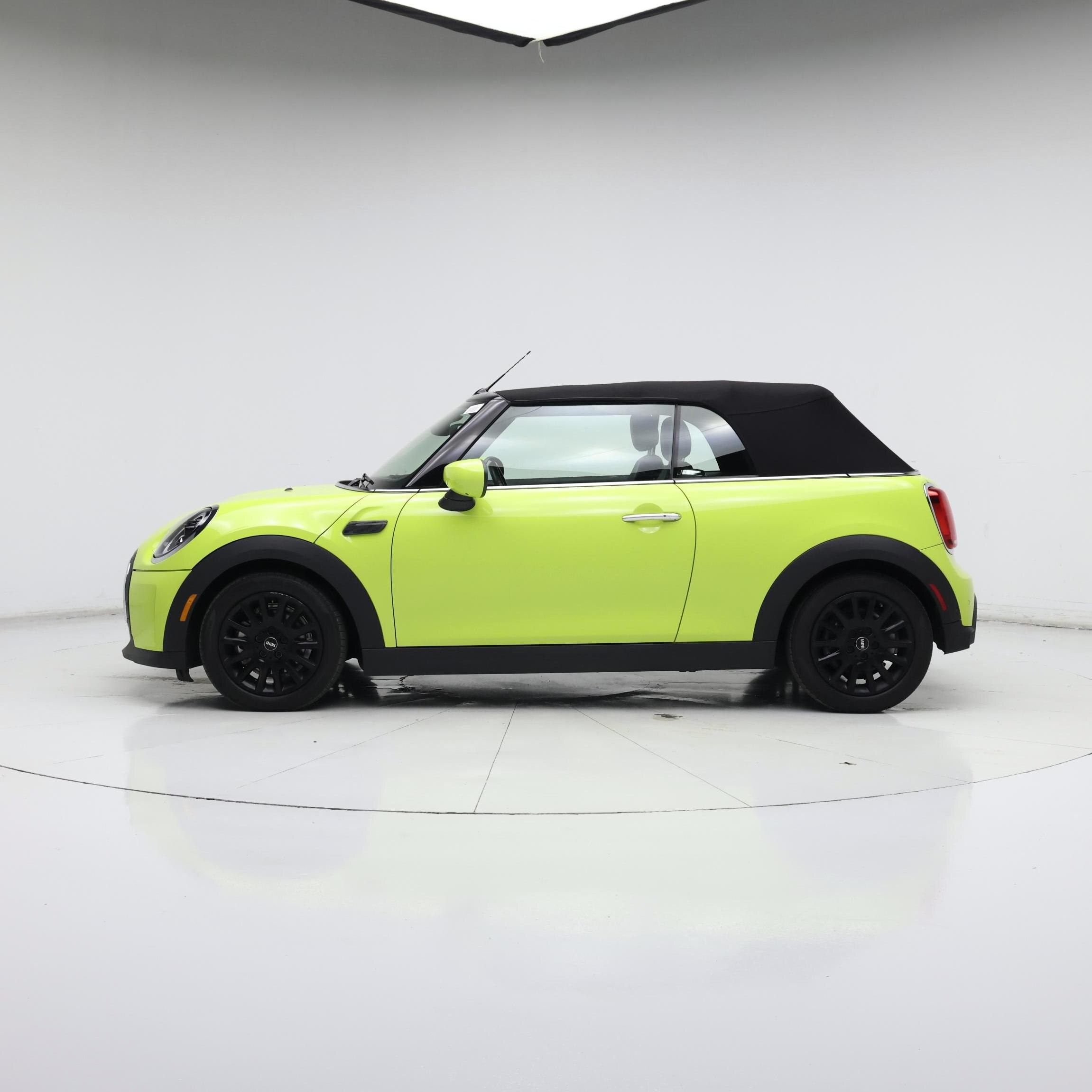 Thumbnail: 2022 MINI Cooper - 3