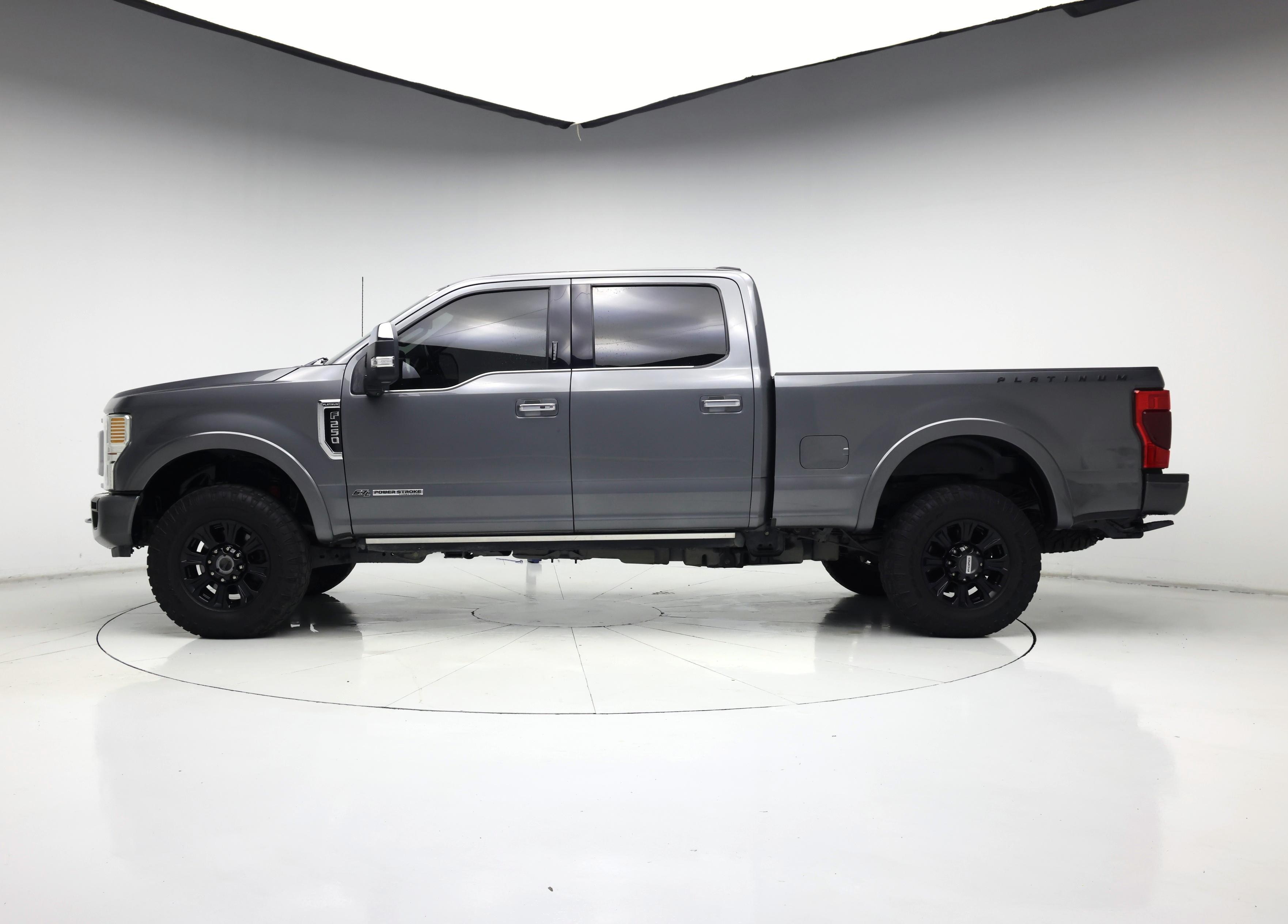 Thumbnail: 2022 Ford F-250 - 3