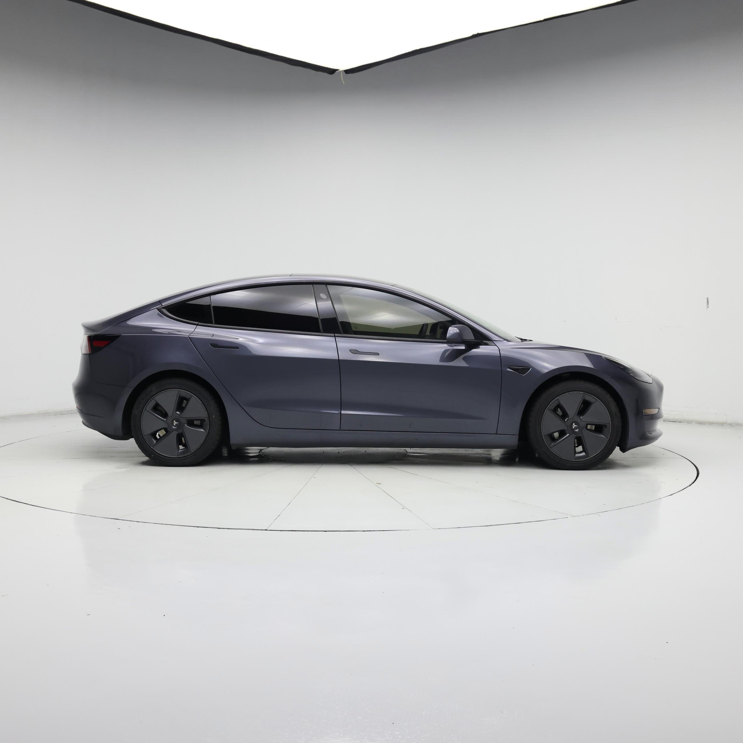 Thumbnail: 2022 Tesla Model 3 - 7
