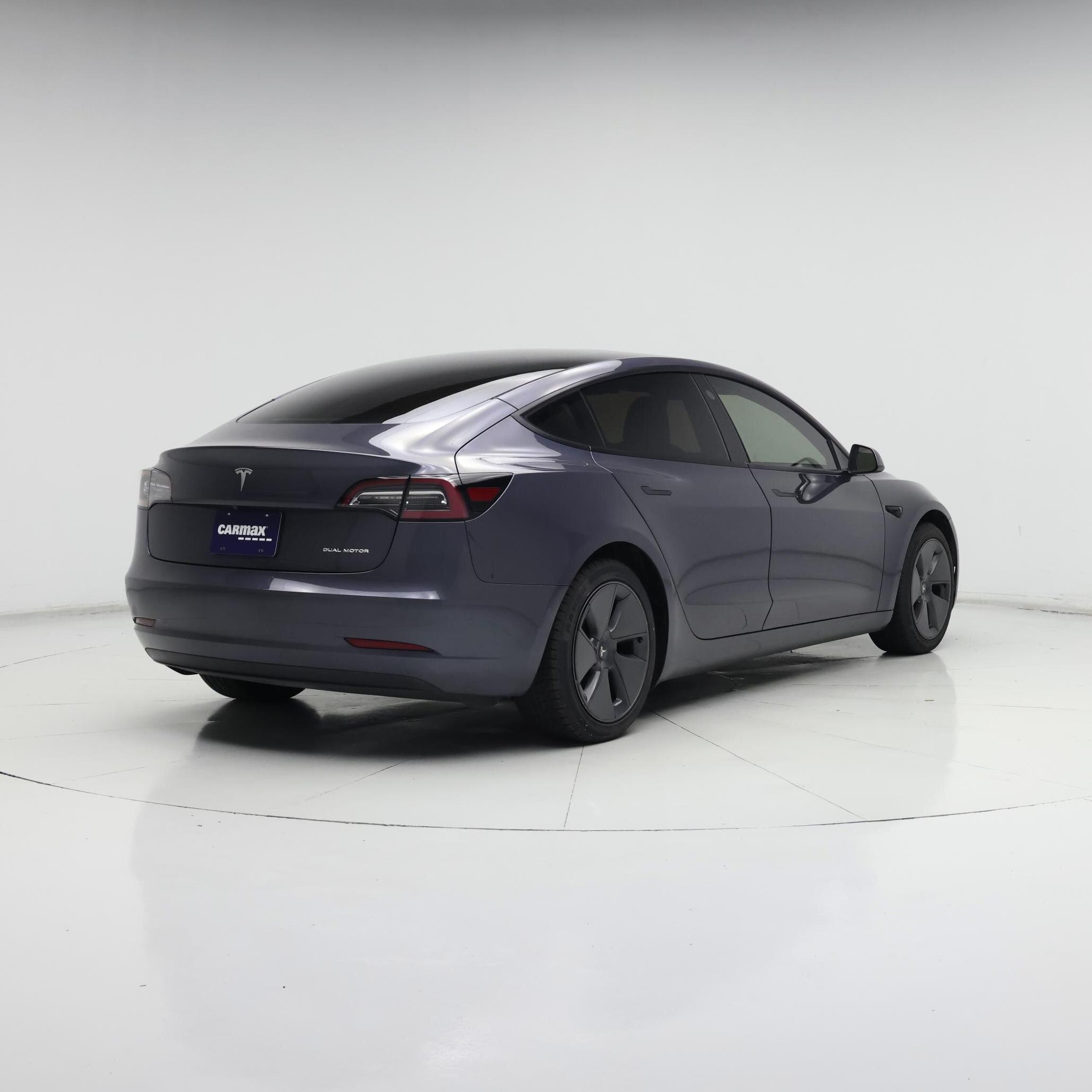 Thumbnail: 2022 Tesla Model 3 - 8
