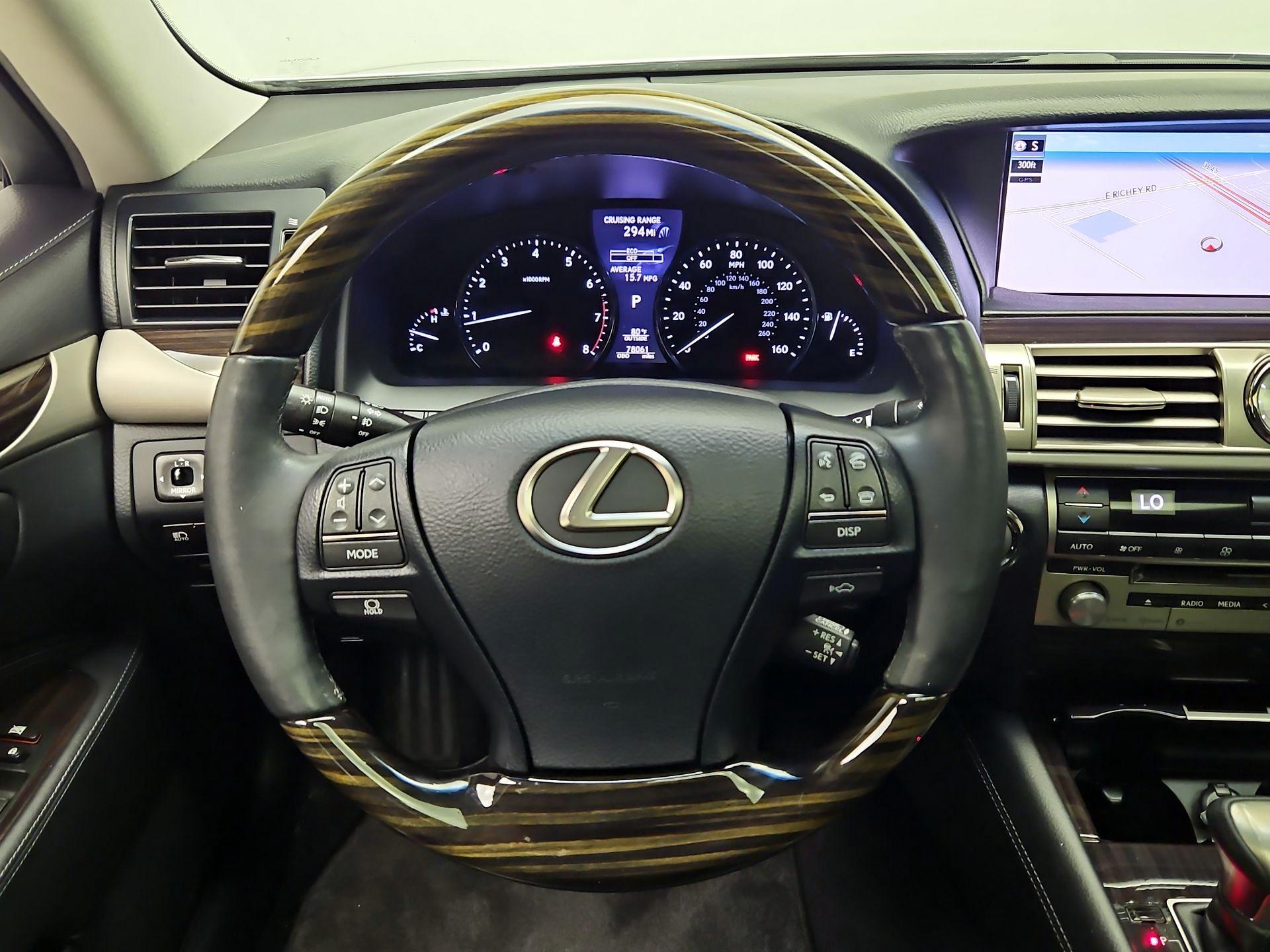 Thumbnail: 2017 Lexus LS - 10