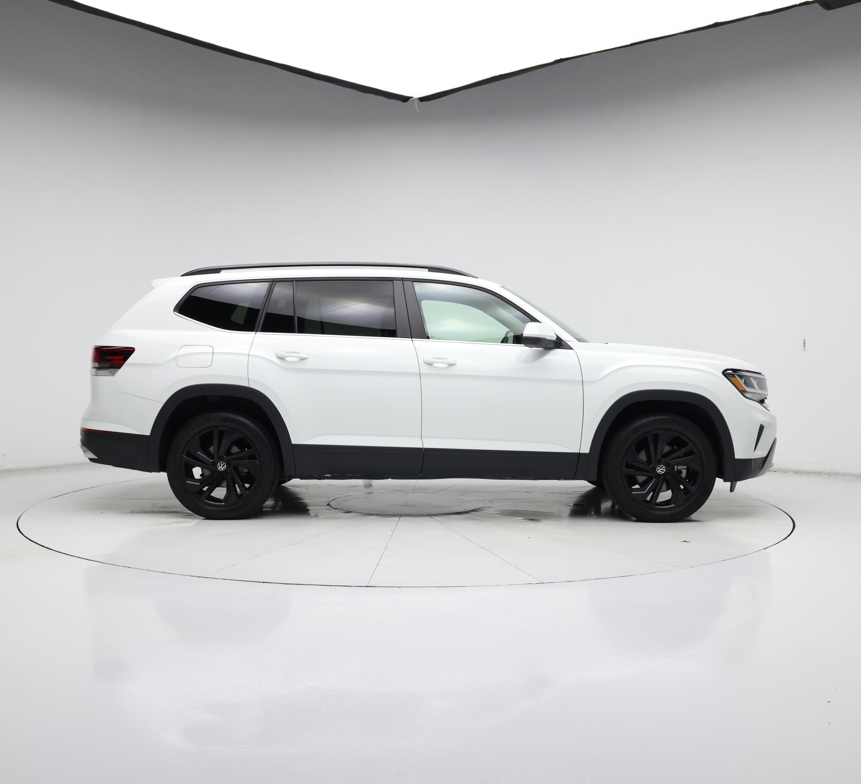 Thumbnail: 2022 Volkswagen Atlas - 7