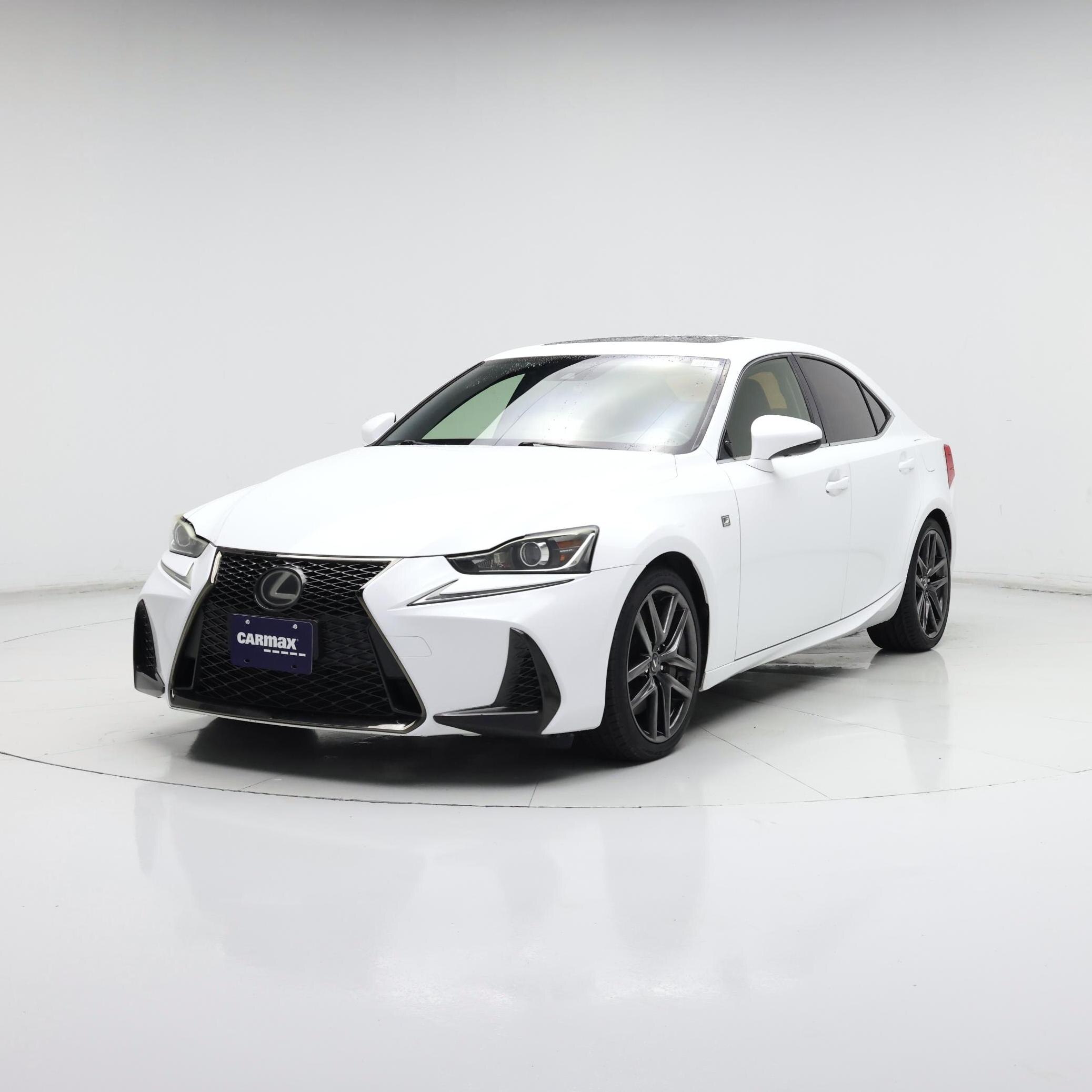 Thumbnail: 2017 Lexus IS - 4