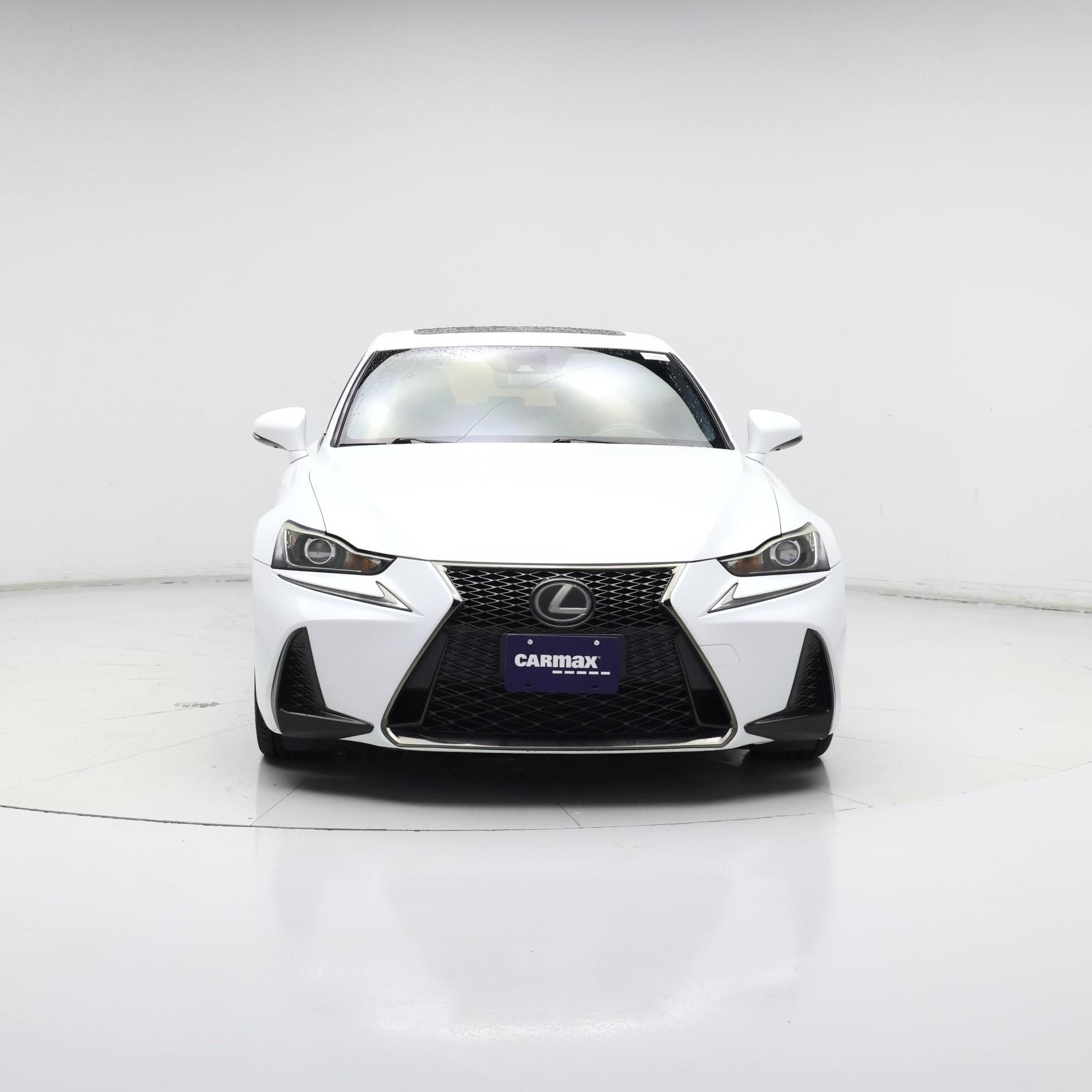 Thumbnail: 2017 Lexus IS - 5