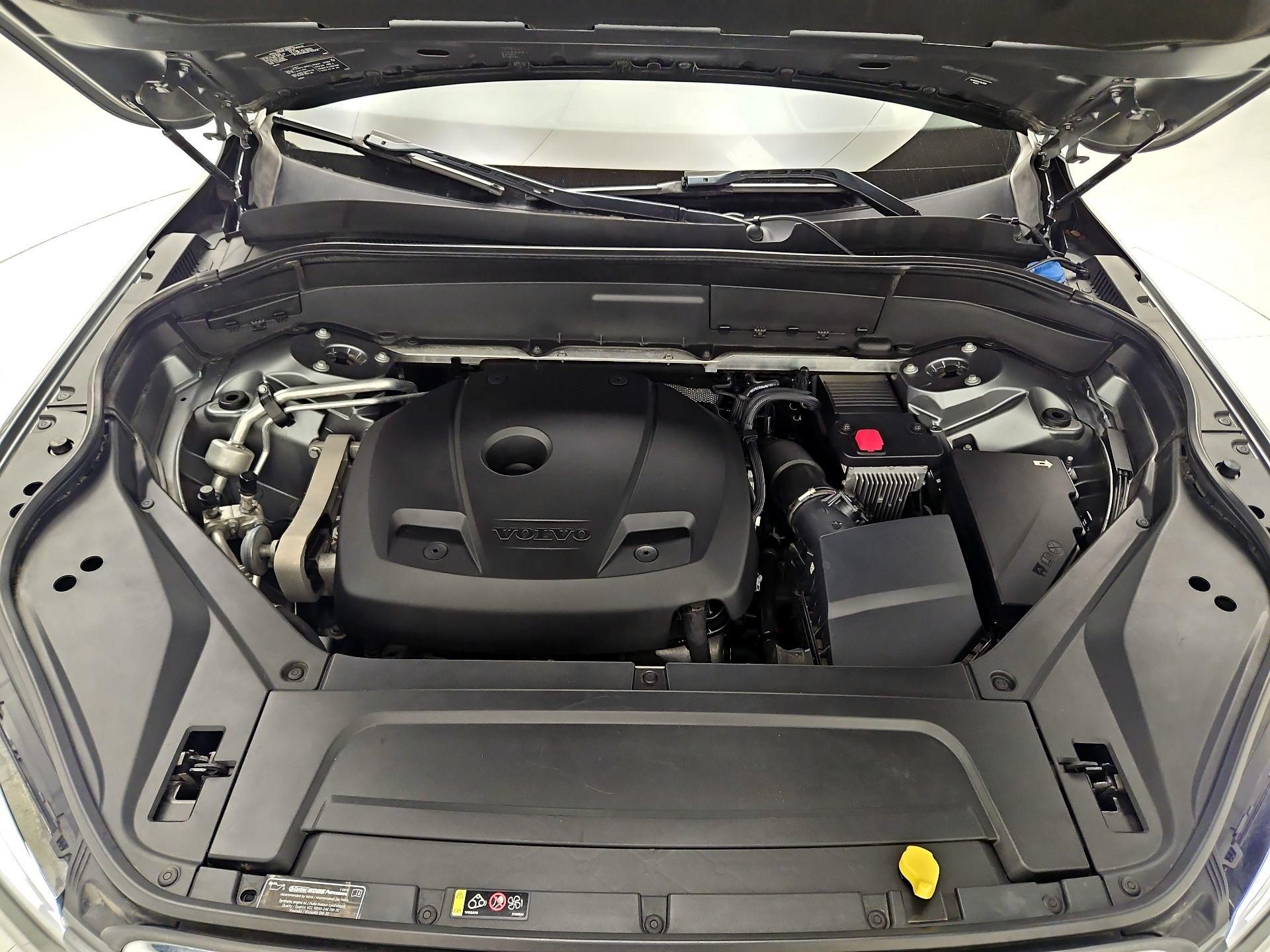 Thumbnail: 2019 Volvo XC90 - 19