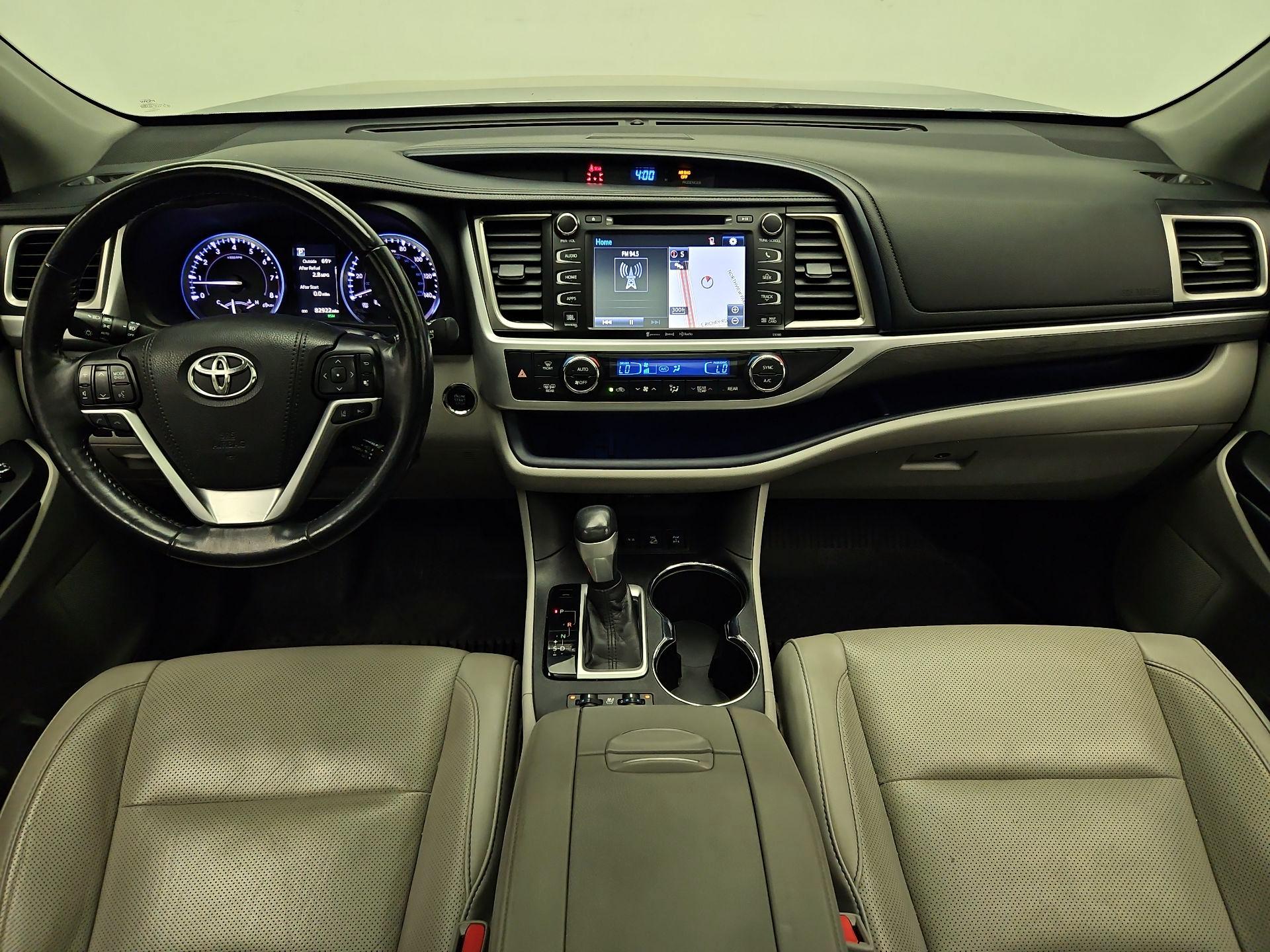 Thumbnail: 2018 Toyota Highlander - 9