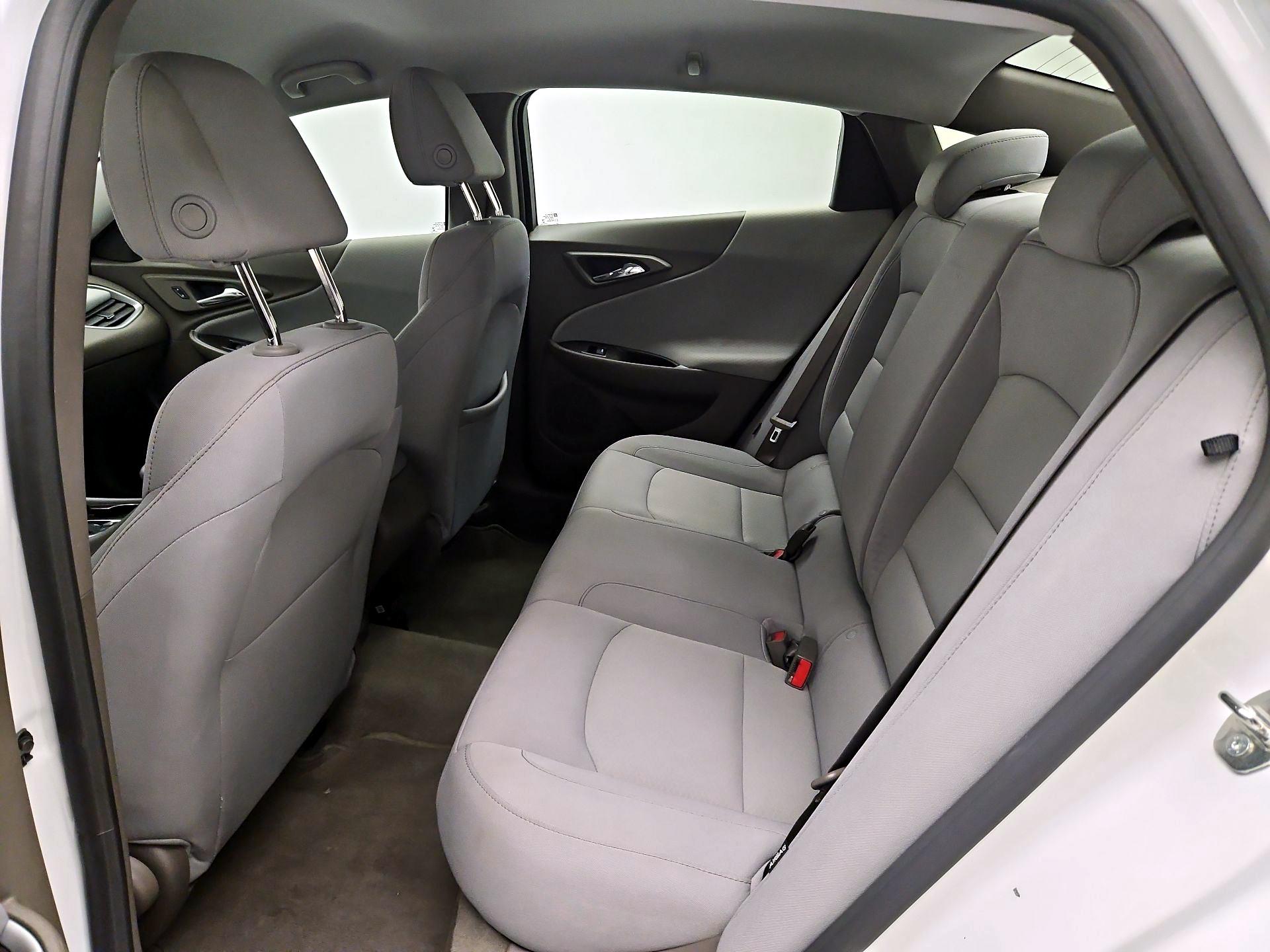 Thumbnail: 2023 Chevrolet Malibu - 19