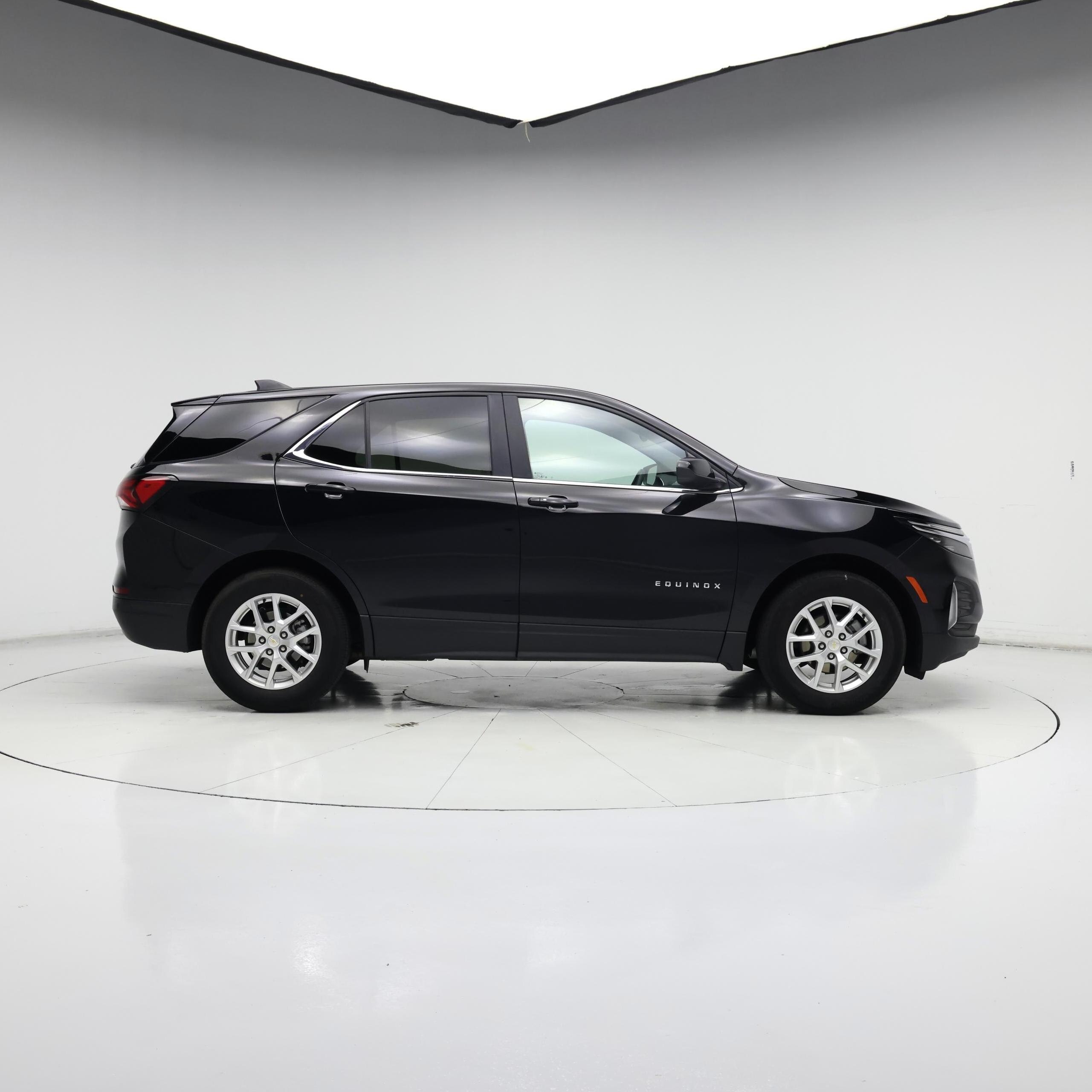 Thumbnail: 2023 Chevrolet Equinox - 7