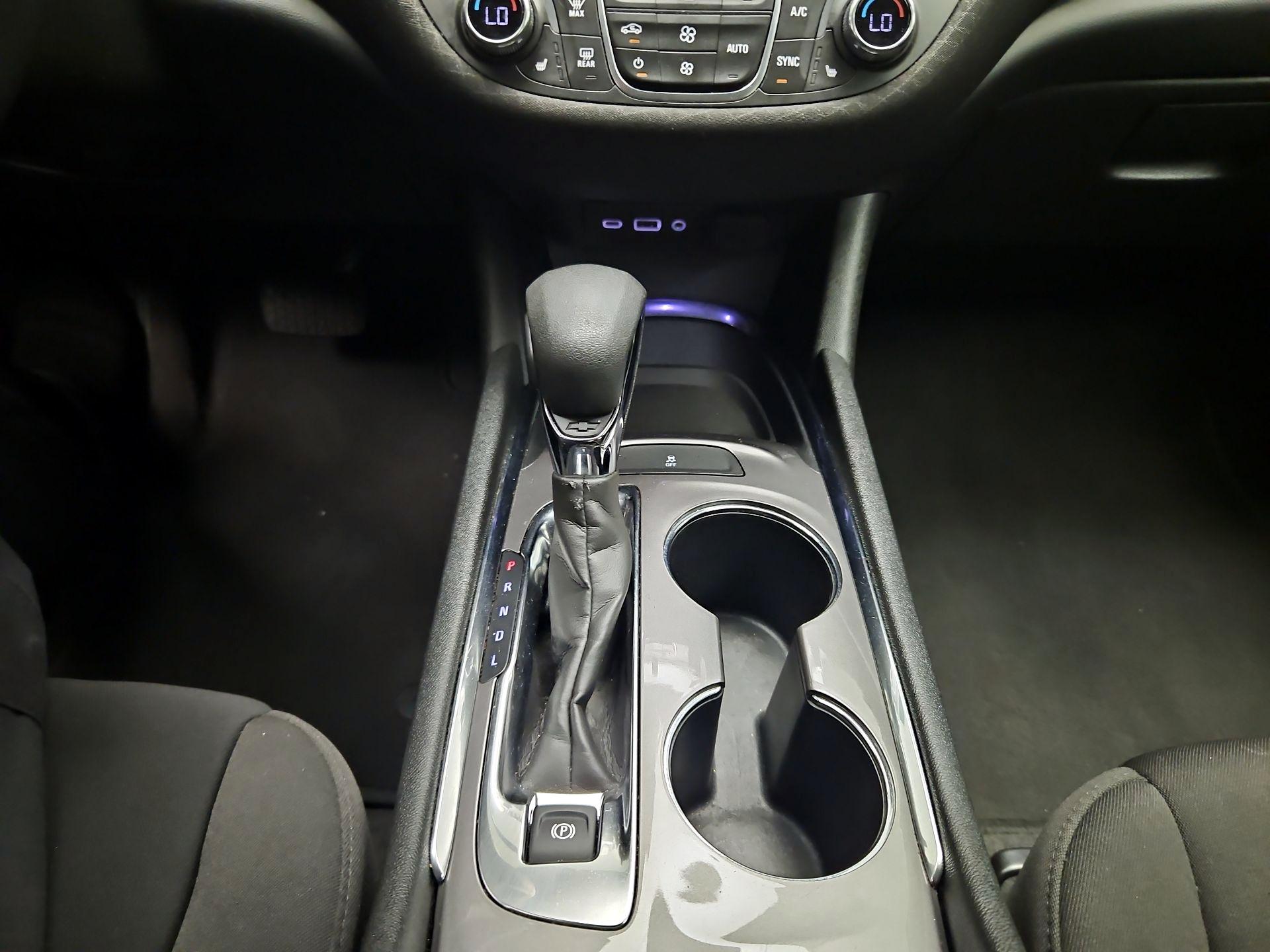 Thumbnail: 2023 Chevrolet Malibu - 16