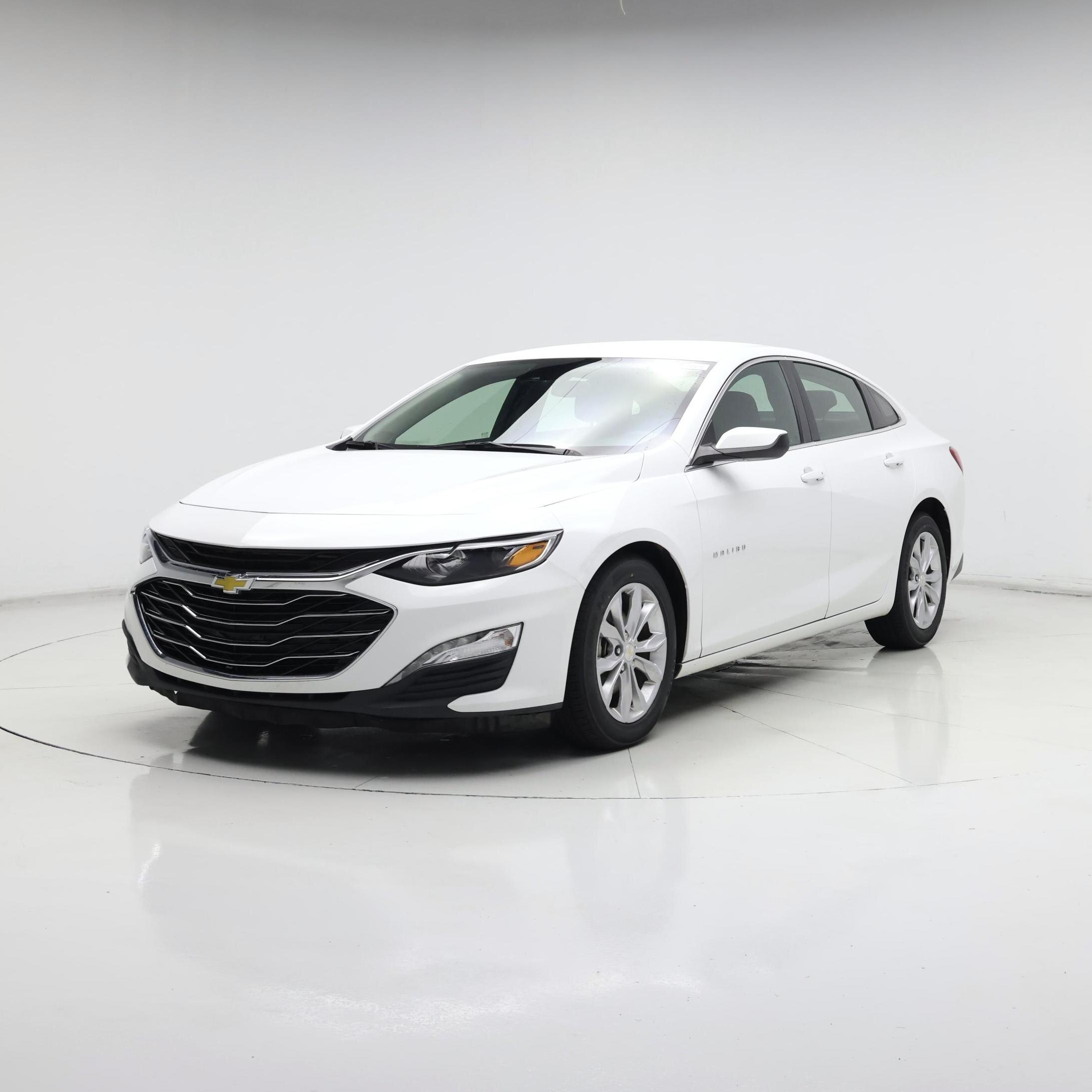 Thumbnail: 2023 Chevrolet Malibu - 4