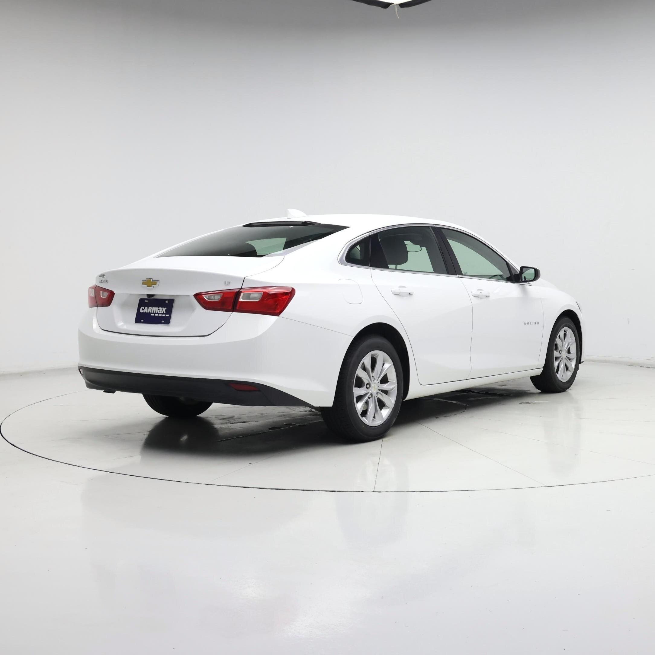 Thumbnail: 2023 Chevrolet Malibu - 8