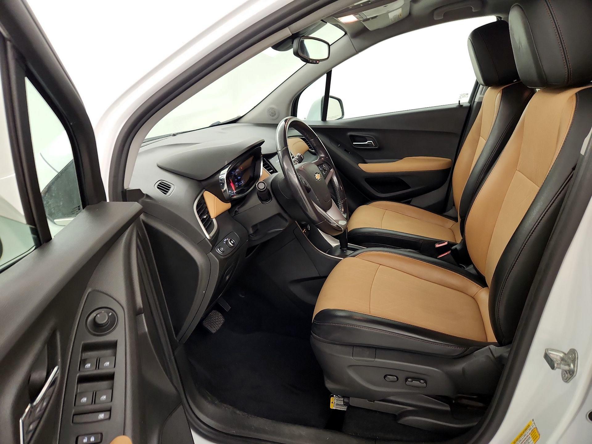 Thumbnail: 2020 Chevrolet Trax - 11
