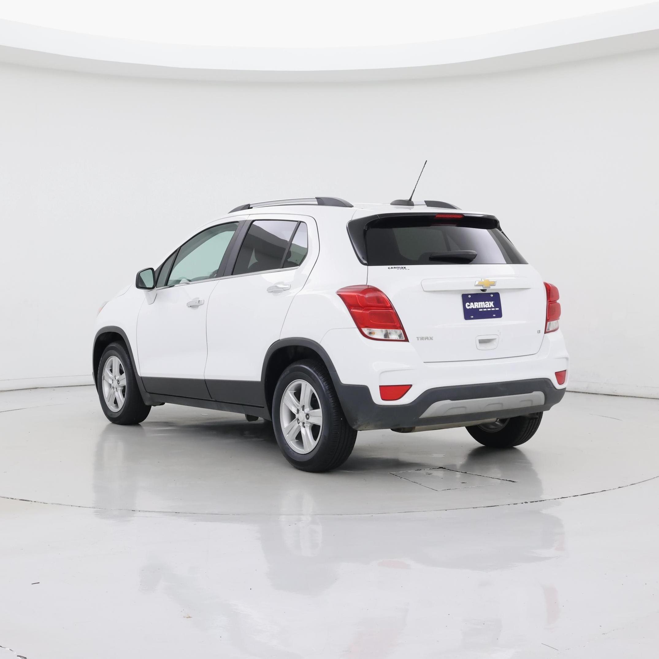 Thumbnail: 2020 Chevrolet Trax - 2