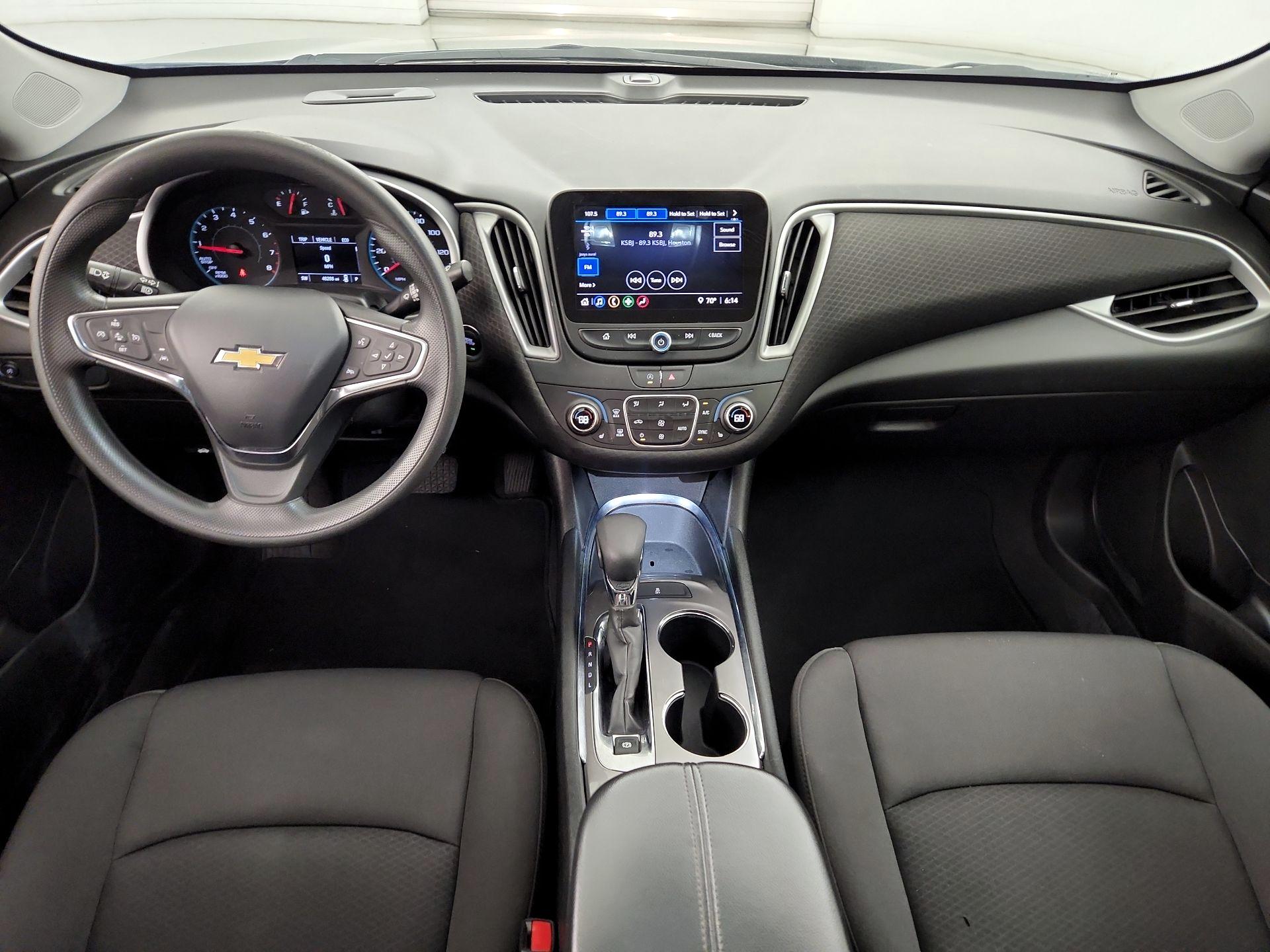 Thumbnail: 2023 Chevrolet Malibu - 9