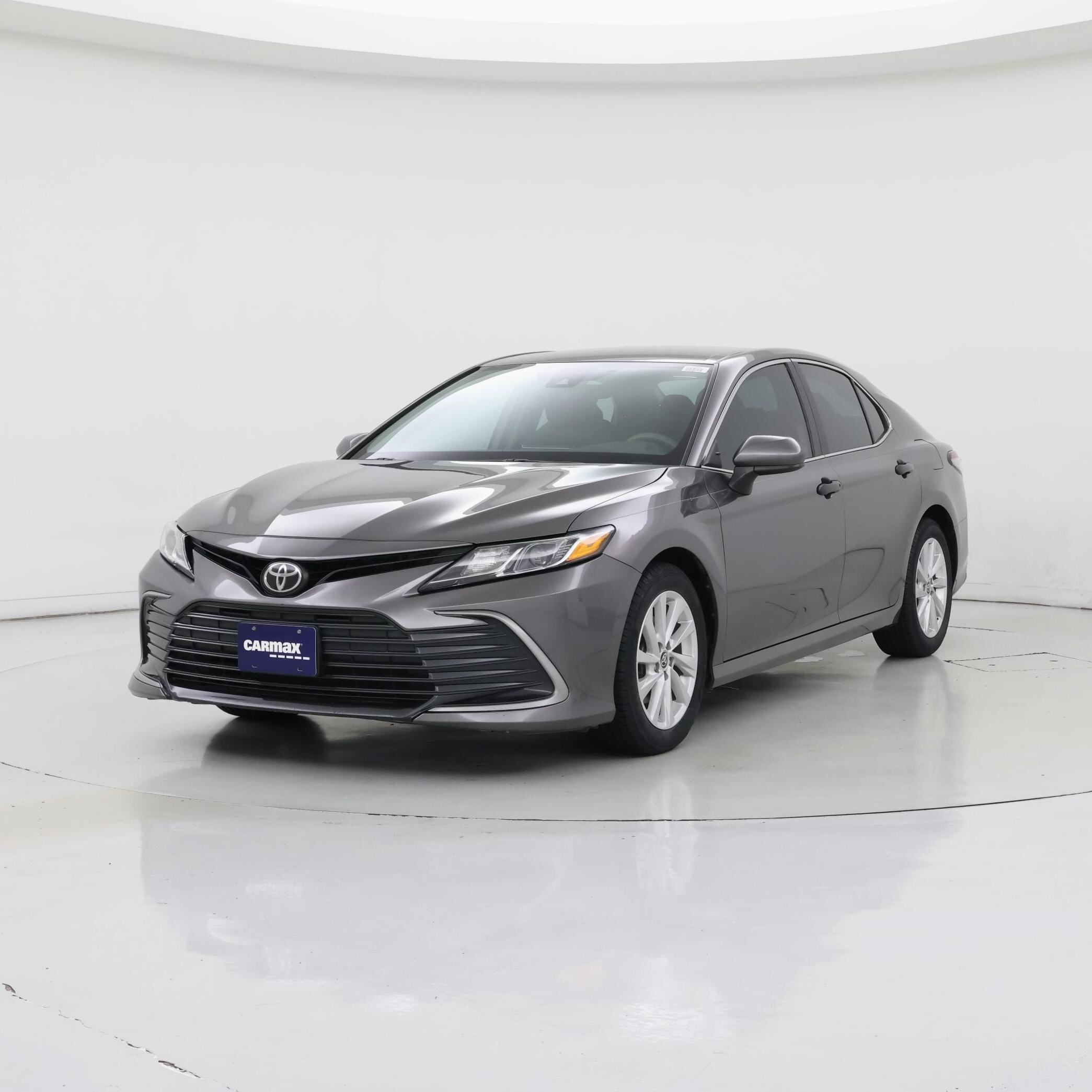 Thumbnail: 2021 Toyota Camry - 4