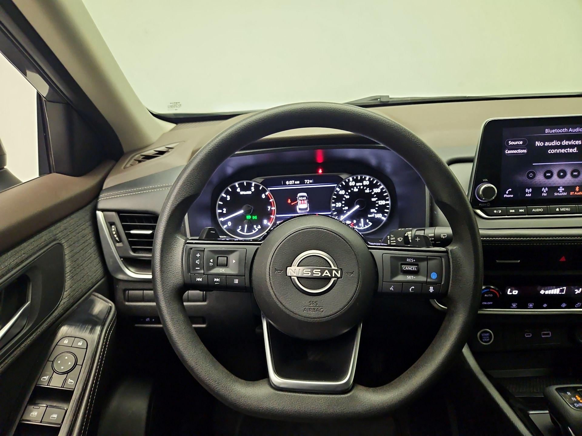 Thumbnail: 2023 Nissan Rogue - 9