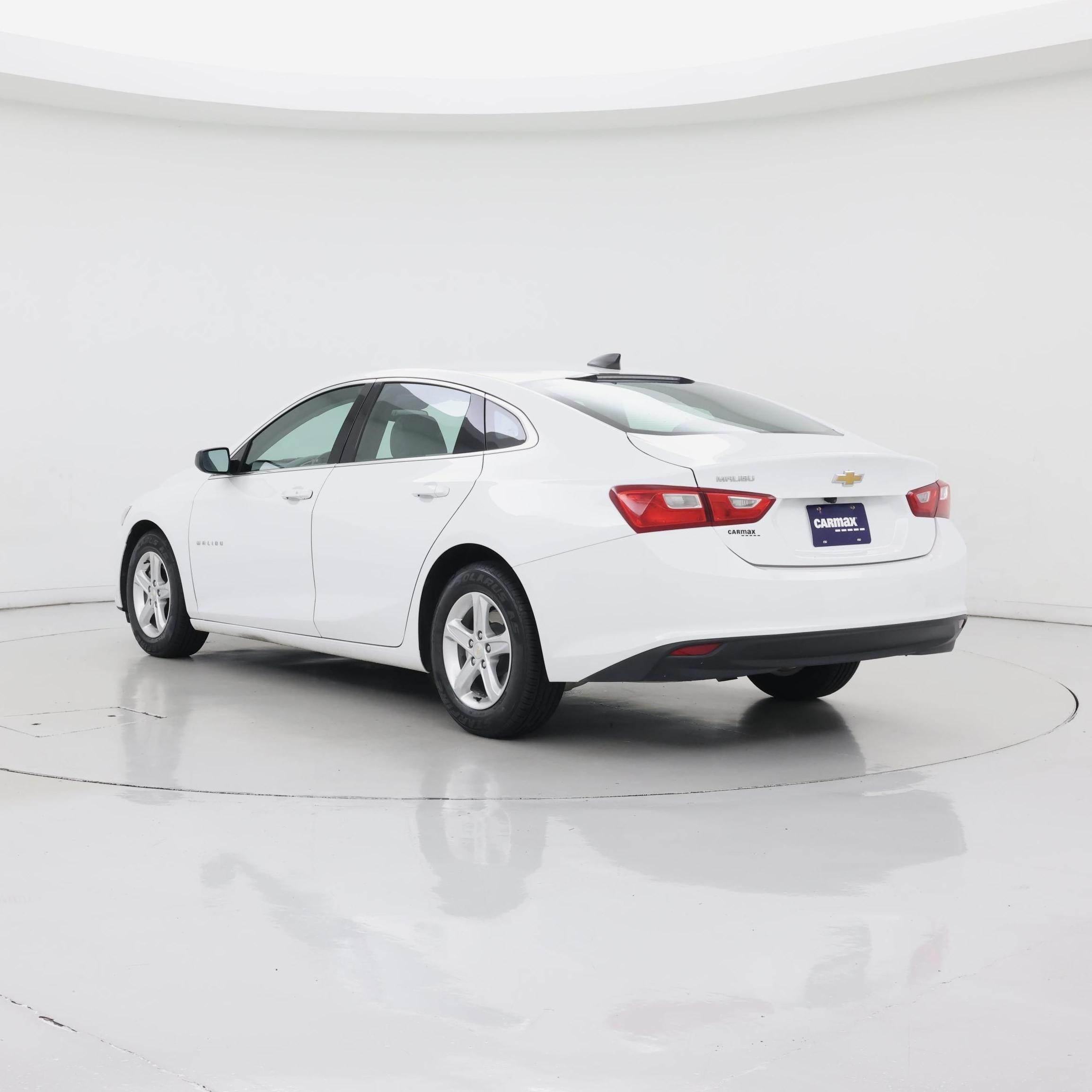 Thumbnail: 2023 Chevrolet Malibu - 2