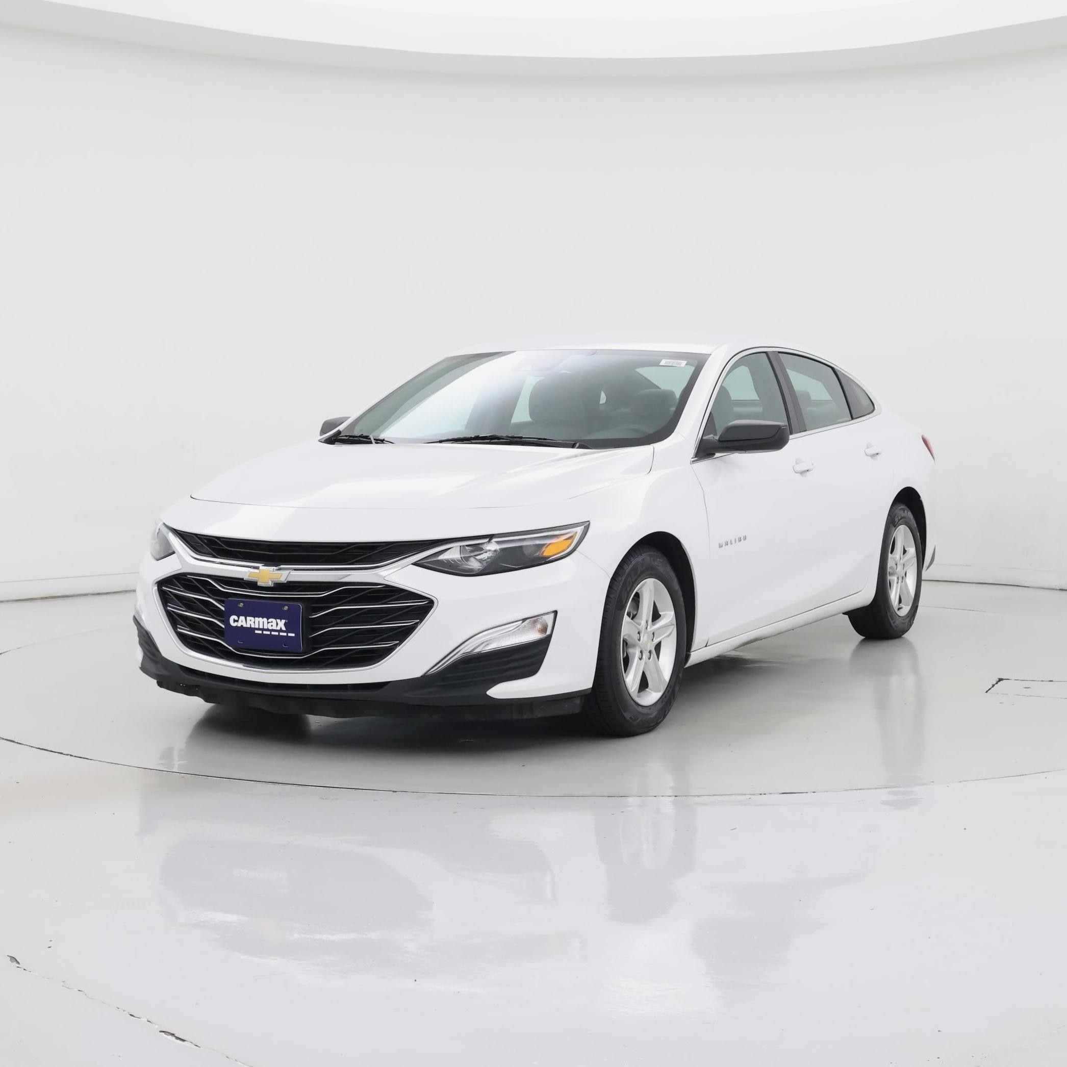 Thumbnail: 2023 Chevrolet Malibu - 4