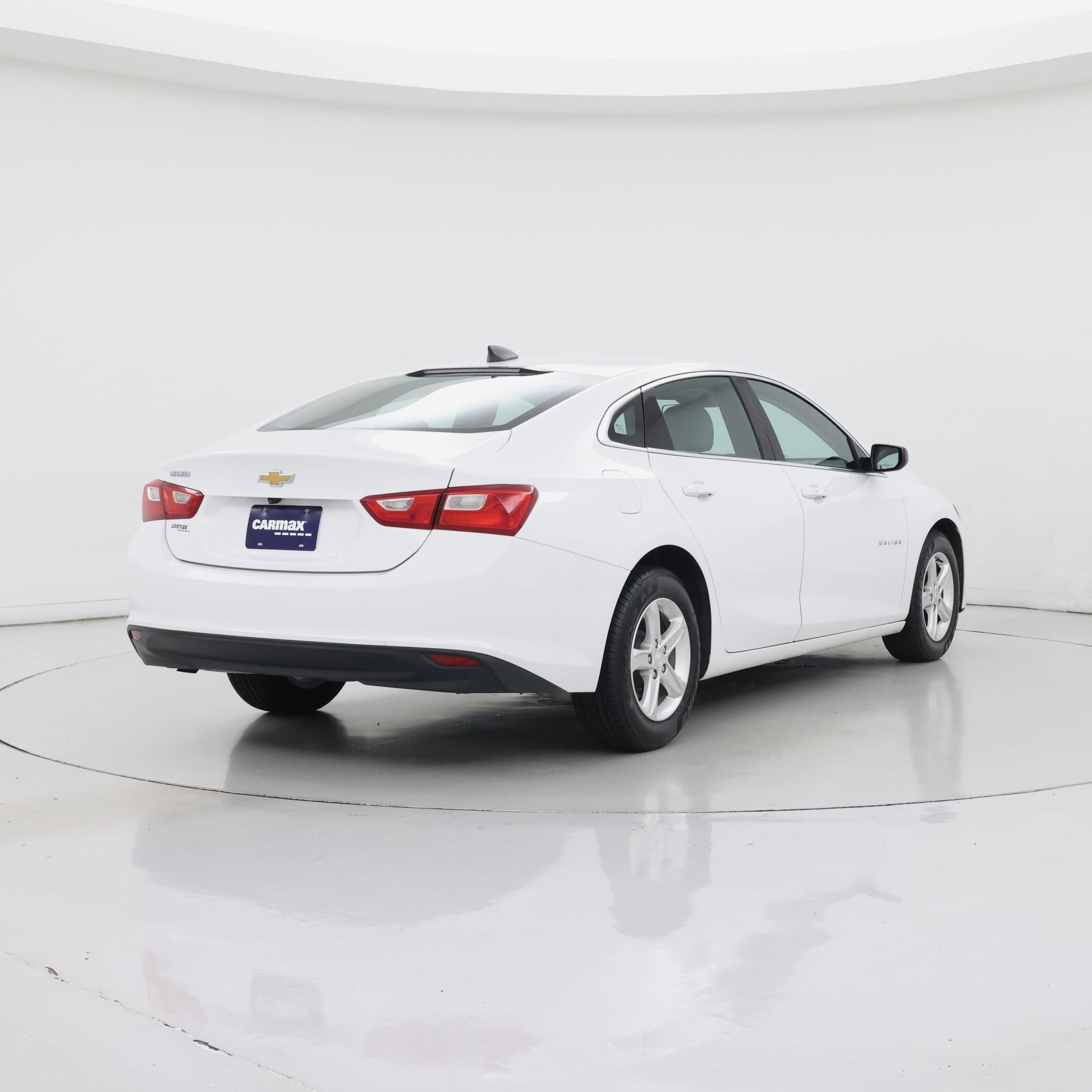 Thumbnail: 2023 Chevrolet Malibu - 8