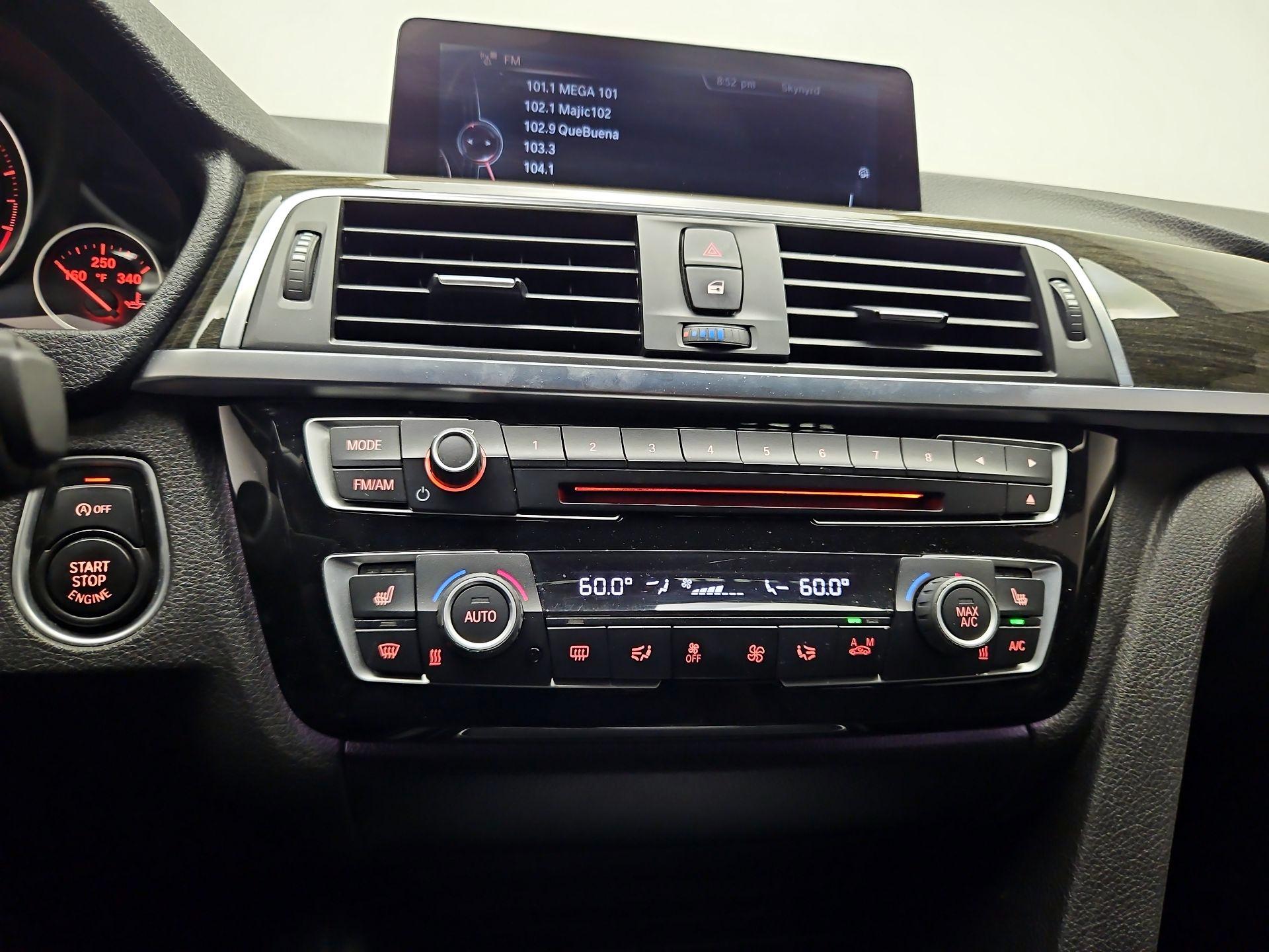 Thumbnail: 2016 BMW 3 Series - 16
