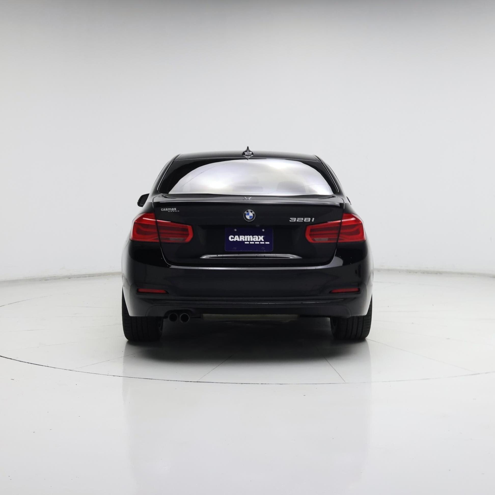 Thumbnail: 2016 BMW 3 Series - 6