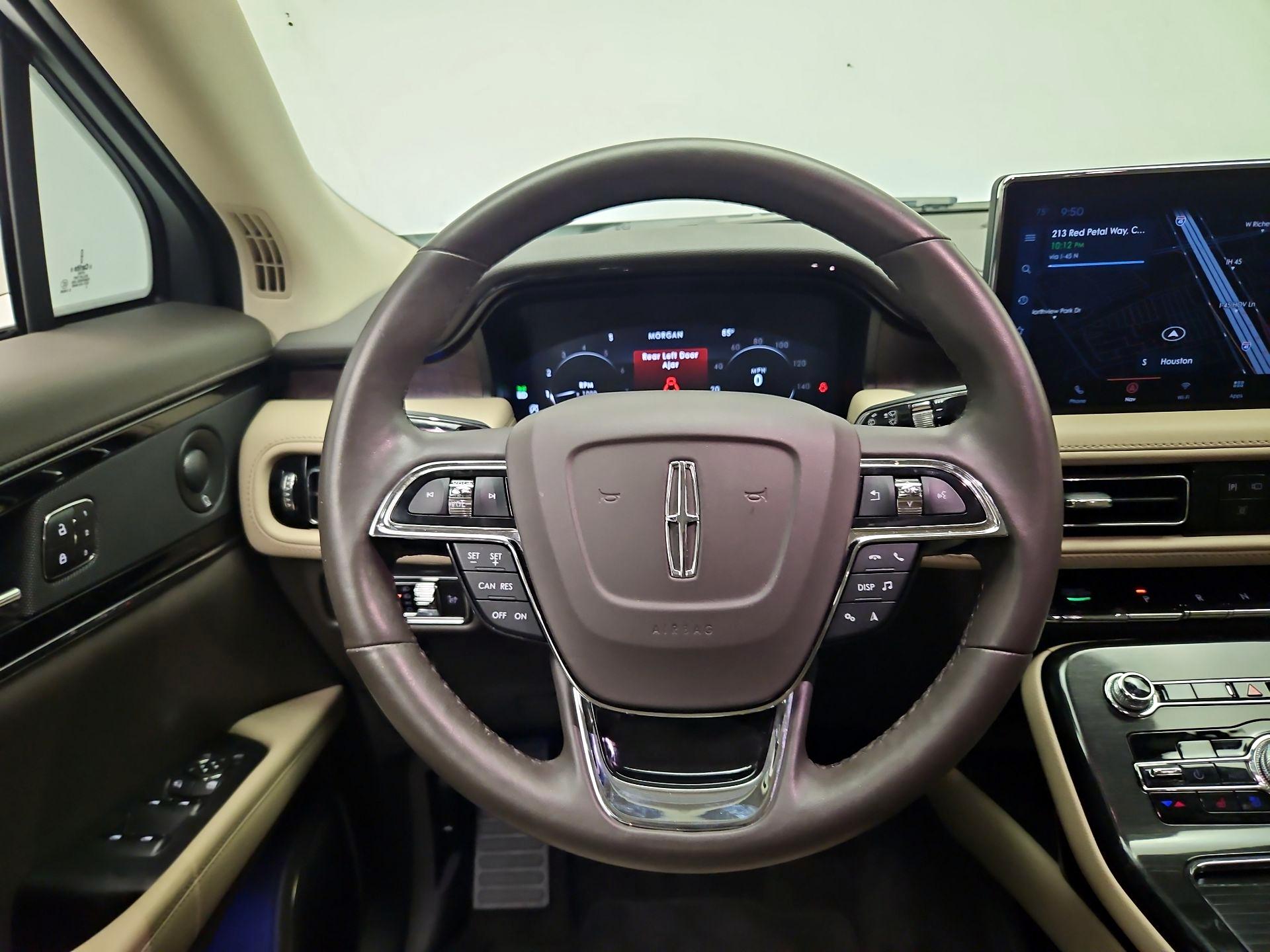 Thumbnail: 2022 Lincoln Nautilus - 10