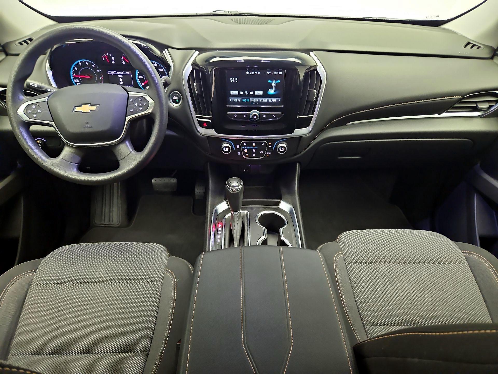 Thumbnail: 2019 Chevrolet Traverse - 9