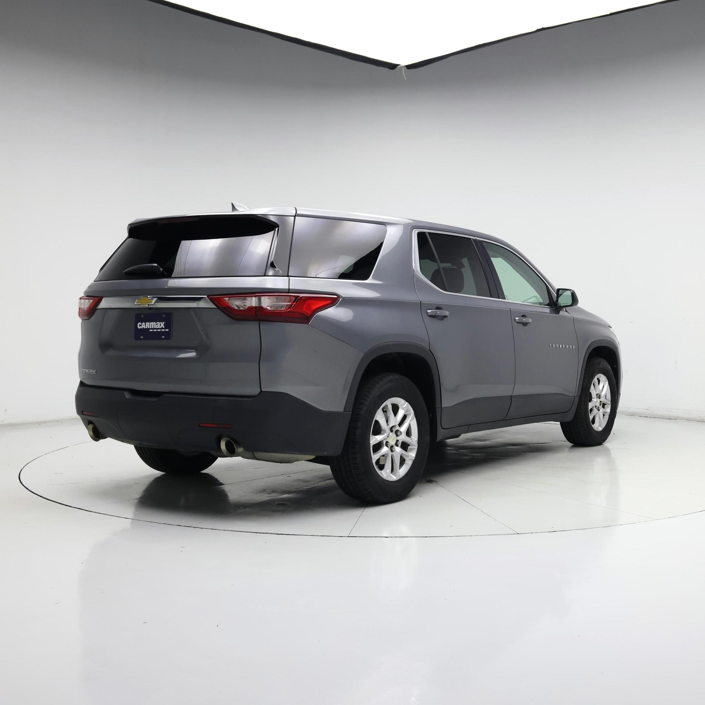 Thumbnail: 2019 Chevrolet Traverse - 8