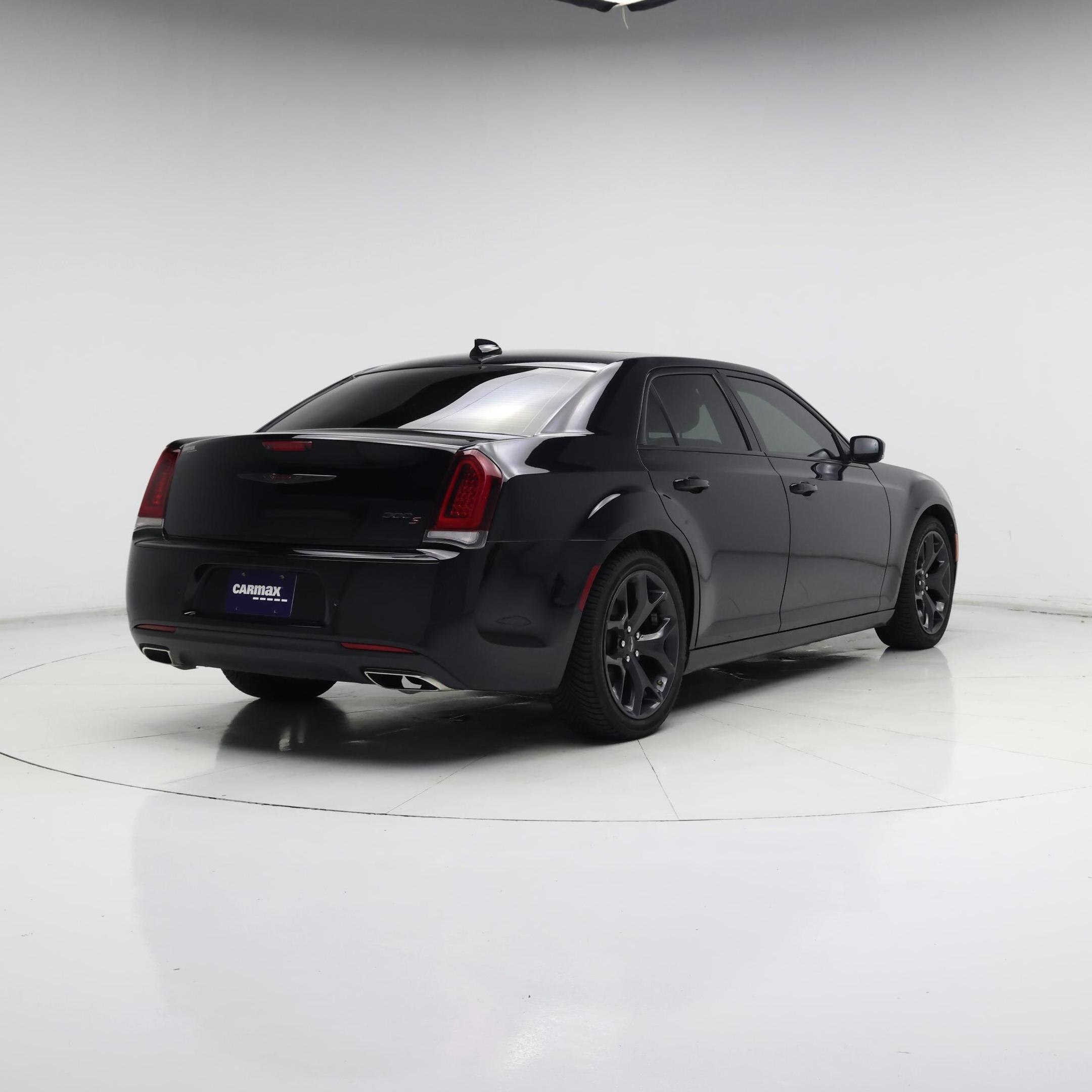 Thumbnail: 2022 Chrysler 300 - 8