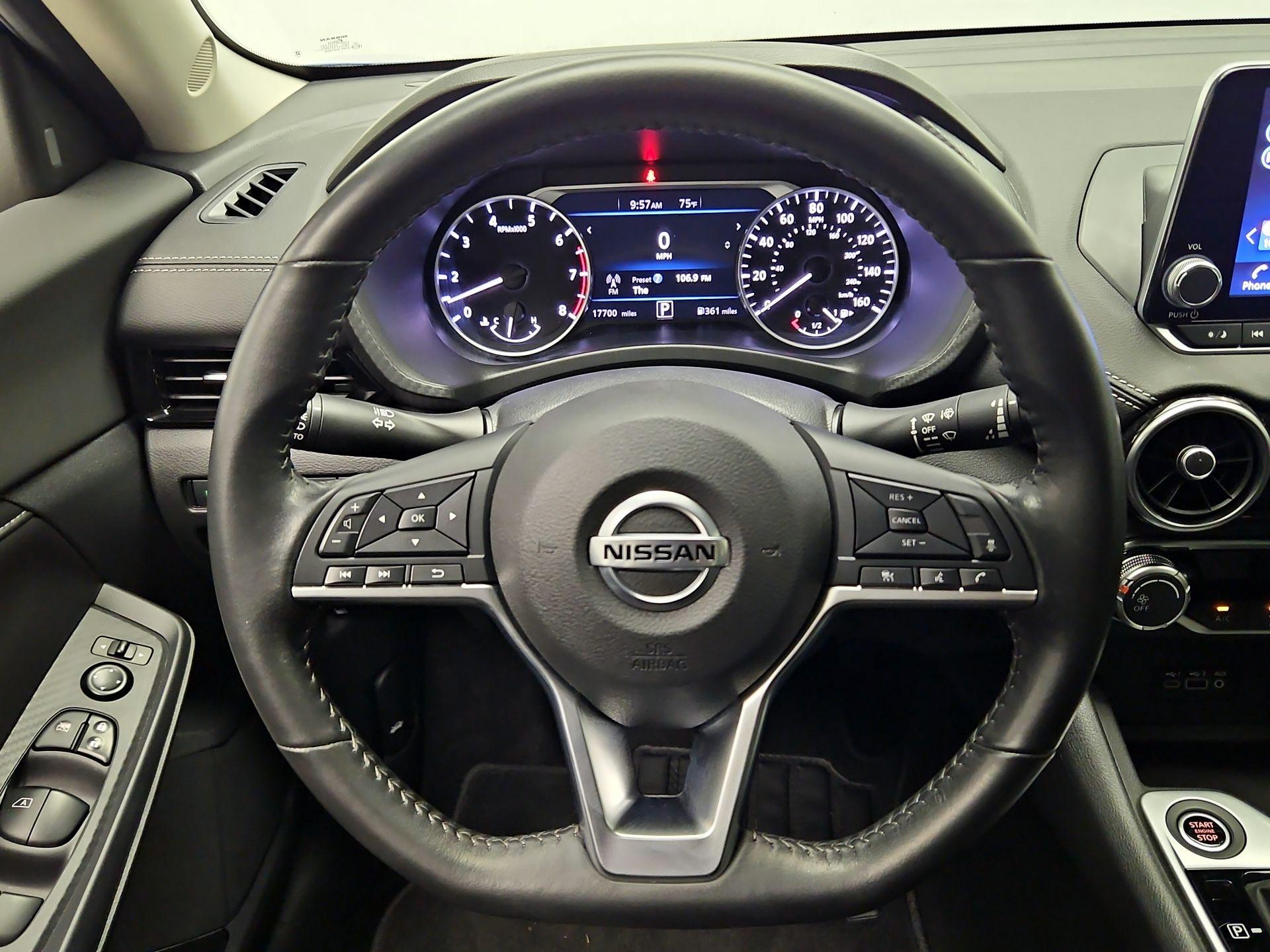 Thumbnail: 2022 Nissan Sentra - 10