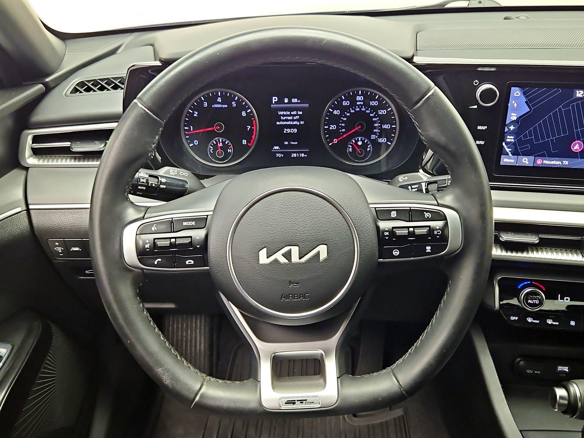 Thumbnail: 2023 Kia K5 - 10